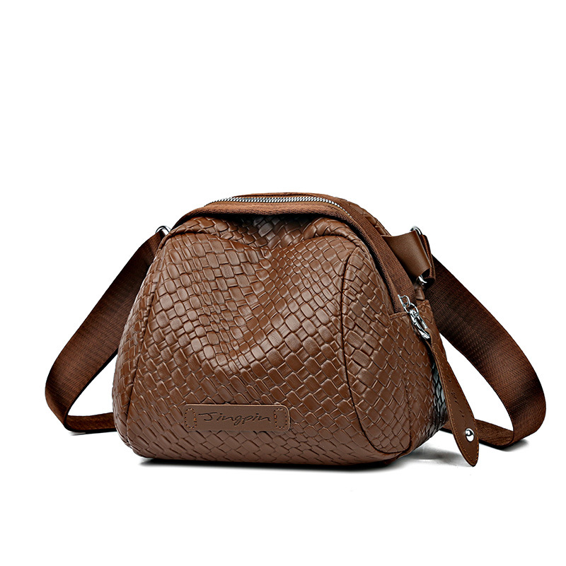 🔥Last Day 50% OFF🔥🌟Hand Weaving Large Capacity Cowhide Shell Bag👜