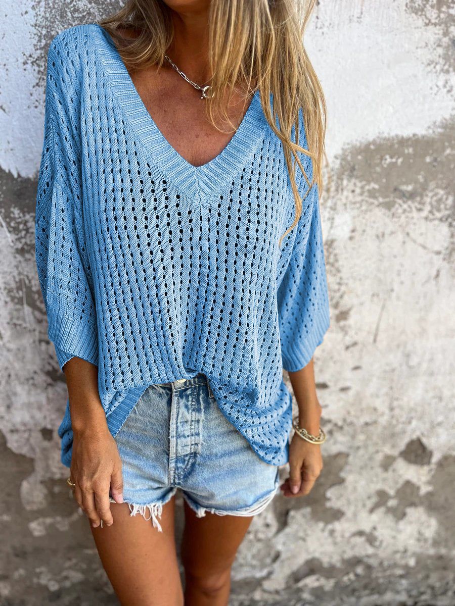 Women's Long-Sleeved Knitted Mountain Idle Style Outer Match with Hollow Out Design