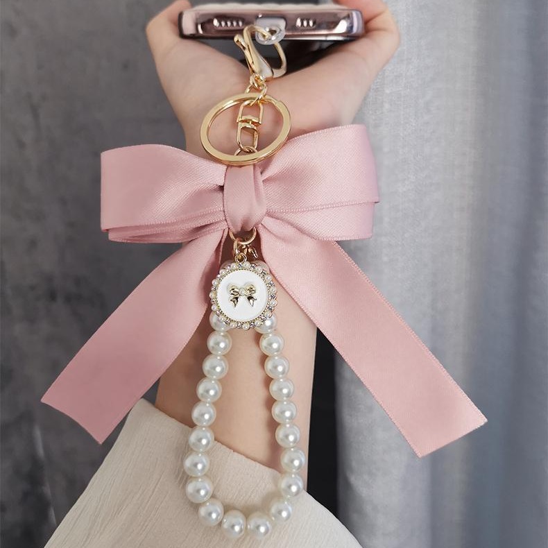 🎀🎀Bow Pearl Keychain Pendant