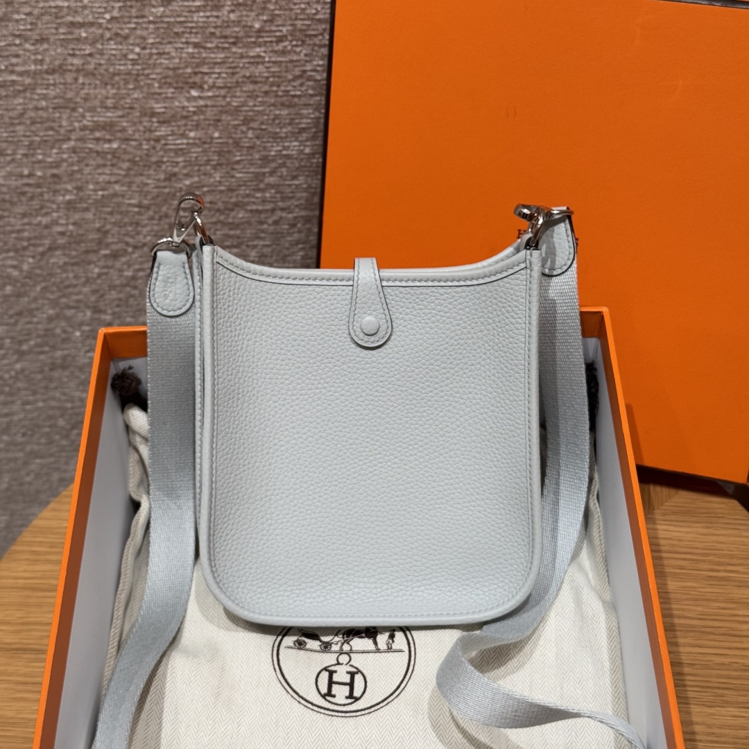 Hermes Evelyne 08Blue pale handbag (handmade to order)