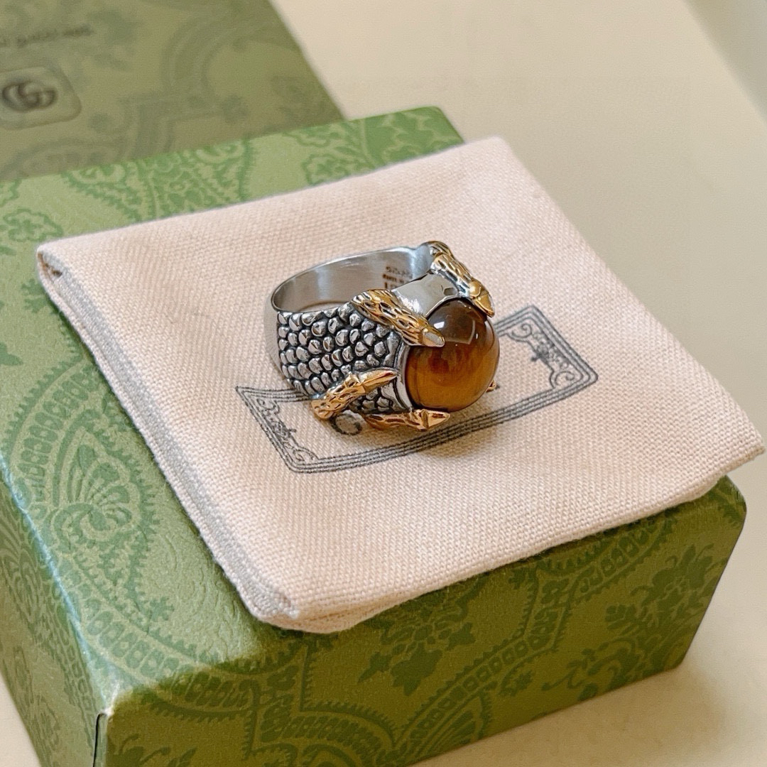 GUCCI natural stone tiger eye ring