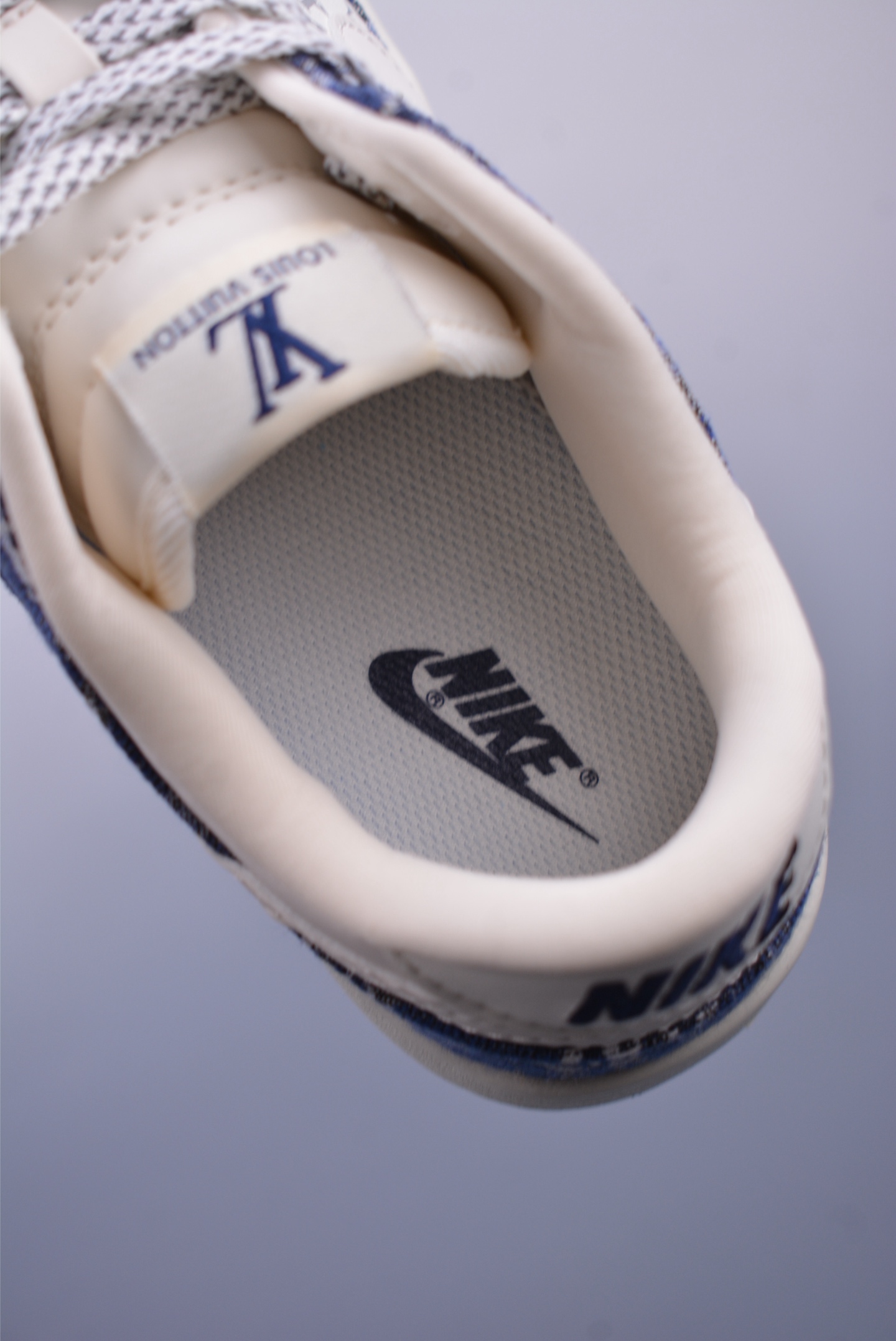LV x Nike SB Dunk Low Sneakers Denim Blue Print QF15681-124