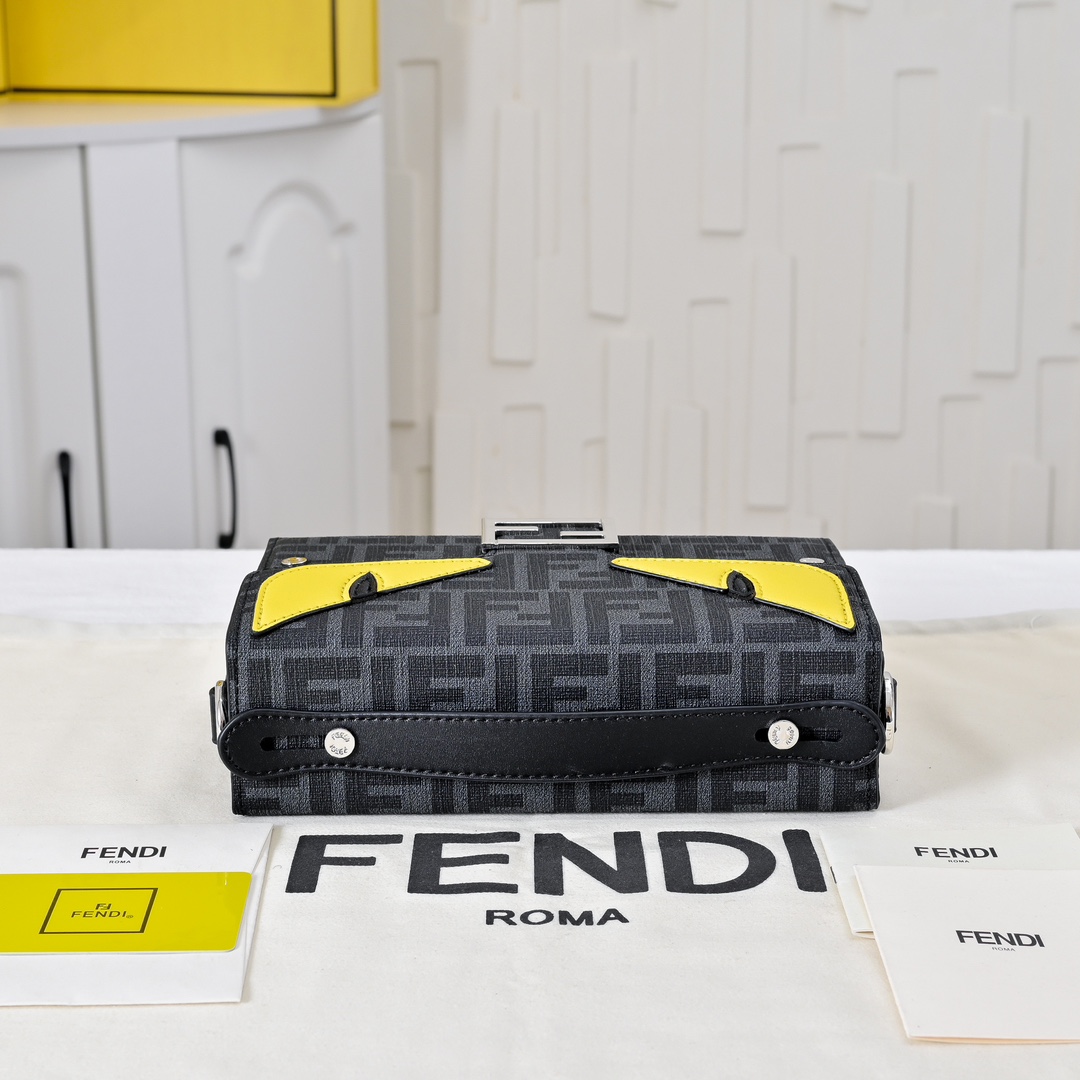 FENDI 2025 Nano Baguette 3375
