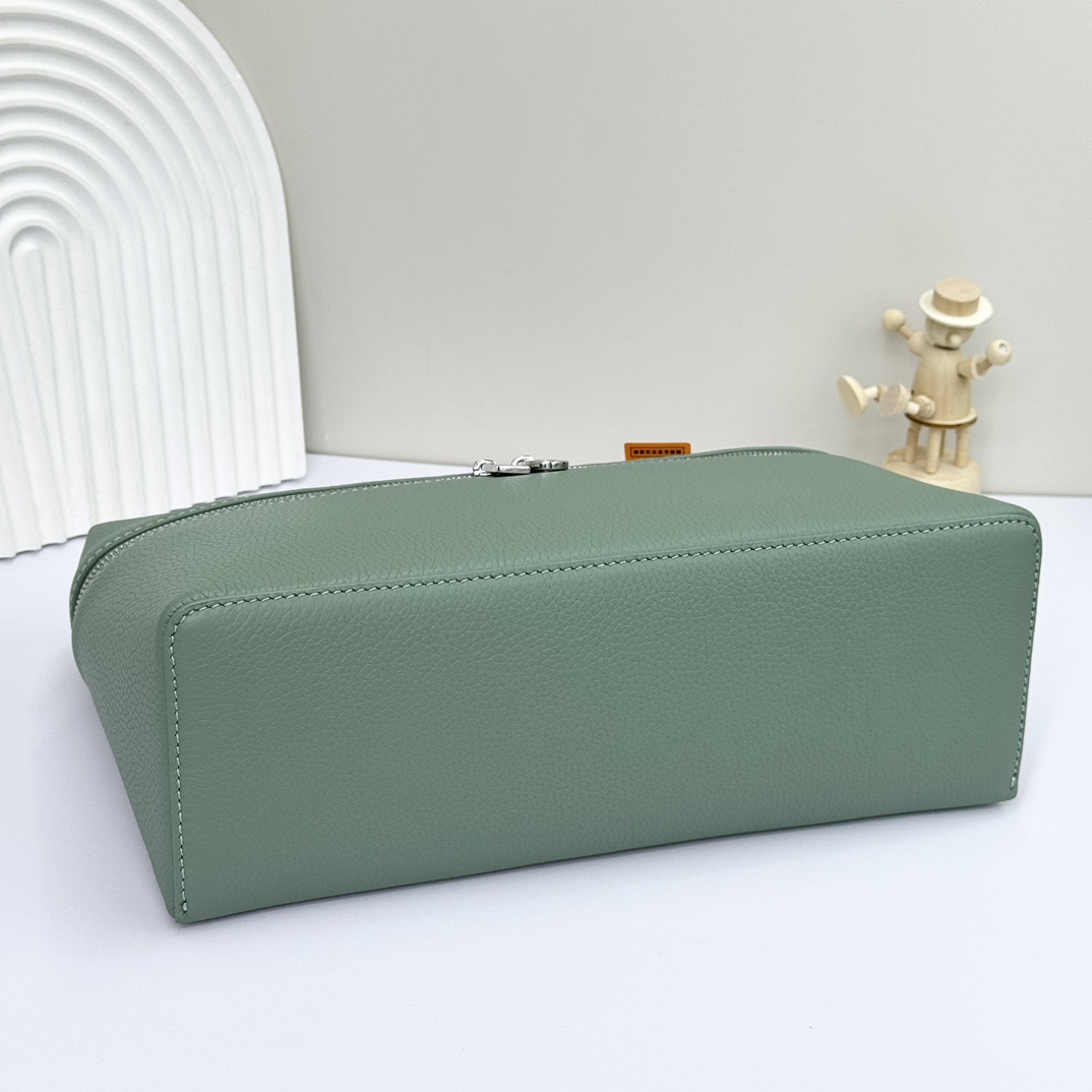Loro Piana Extra poet L27 Clutch FAI8511