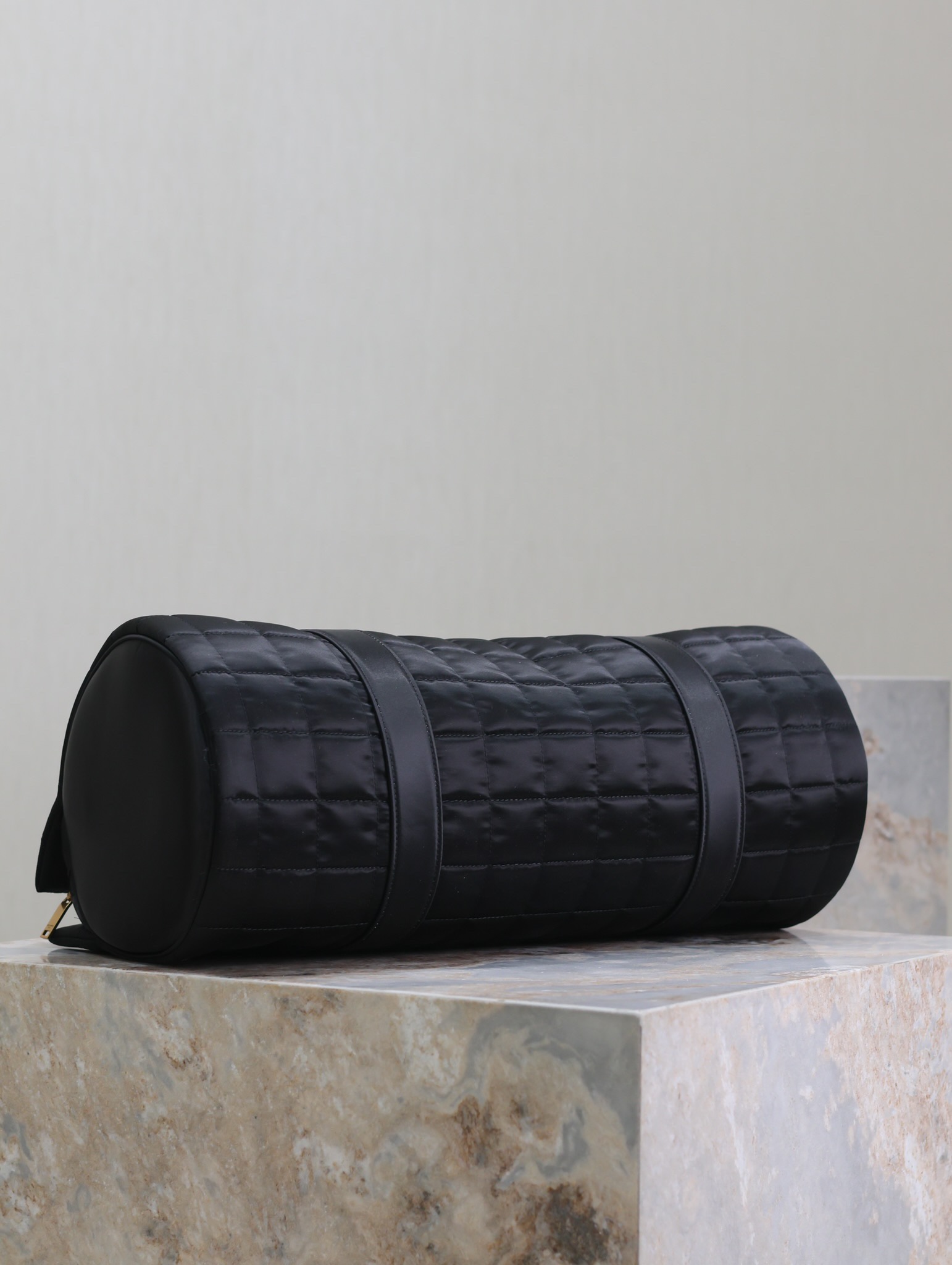 Yves Saint Laurent Gloria Travel Bag 757209