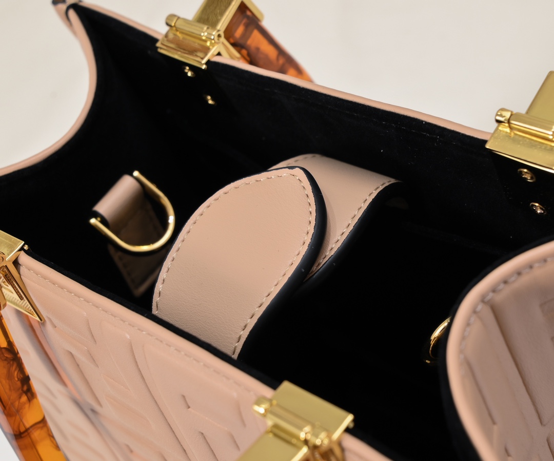 FENDI Small Tote Bag 1006