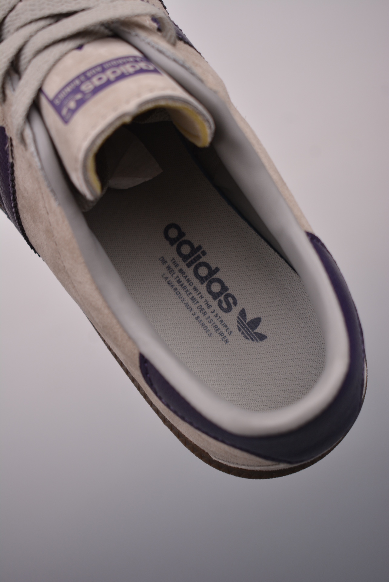 Adidas Originals Bermuda Trainers Suede Grey JI4280