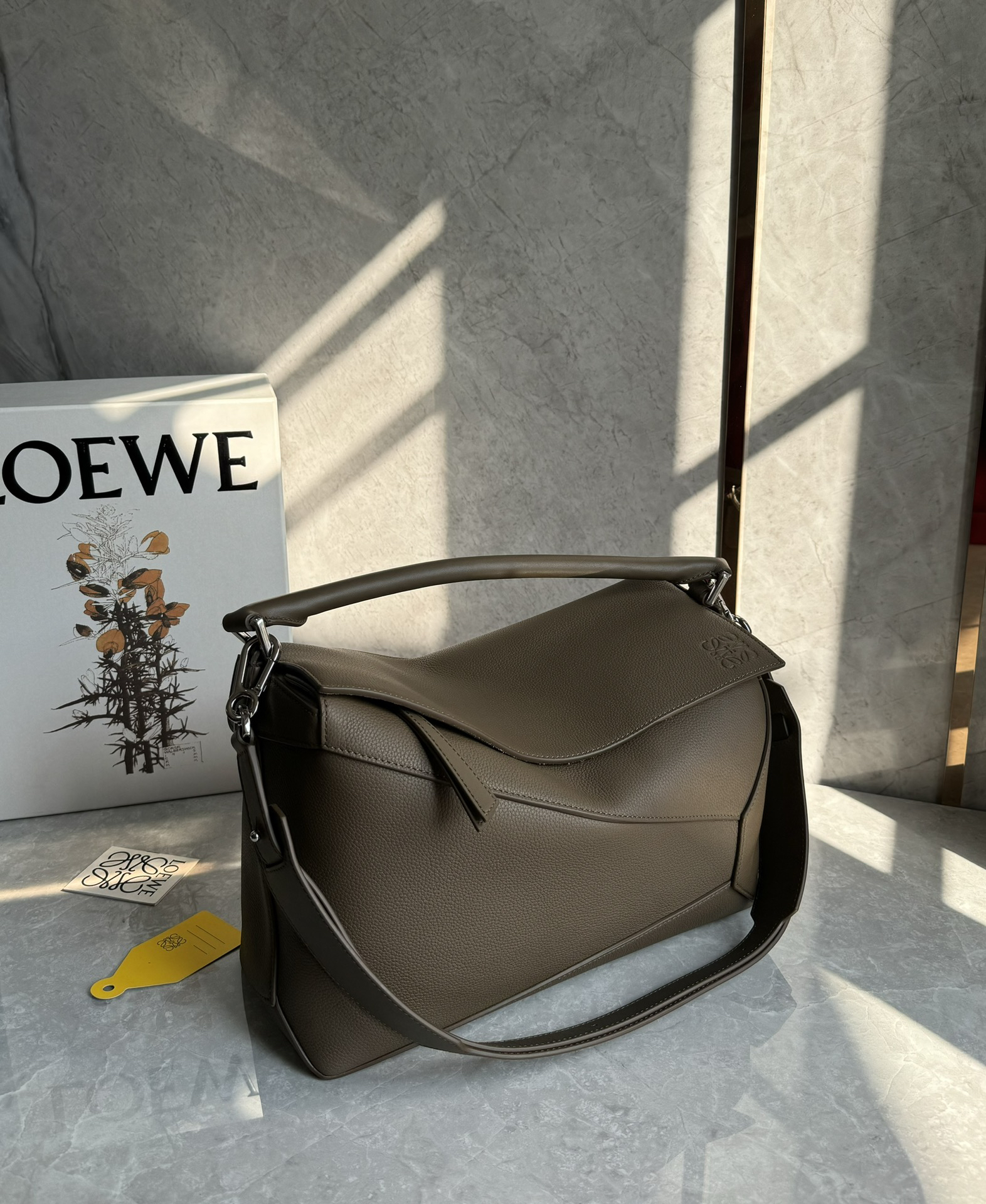 Loewe zzle large bag 0531