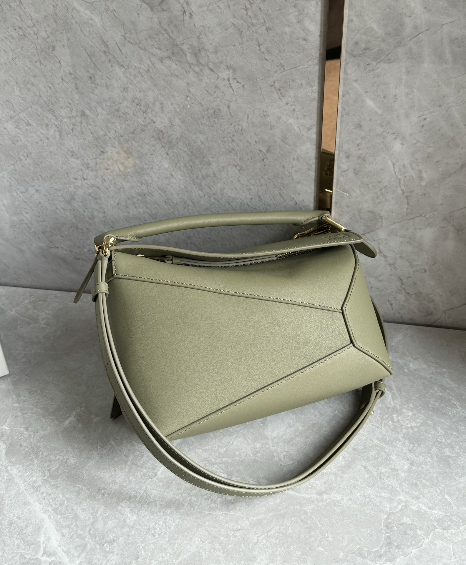 Loewe suede colorblocked zzle bag 0681