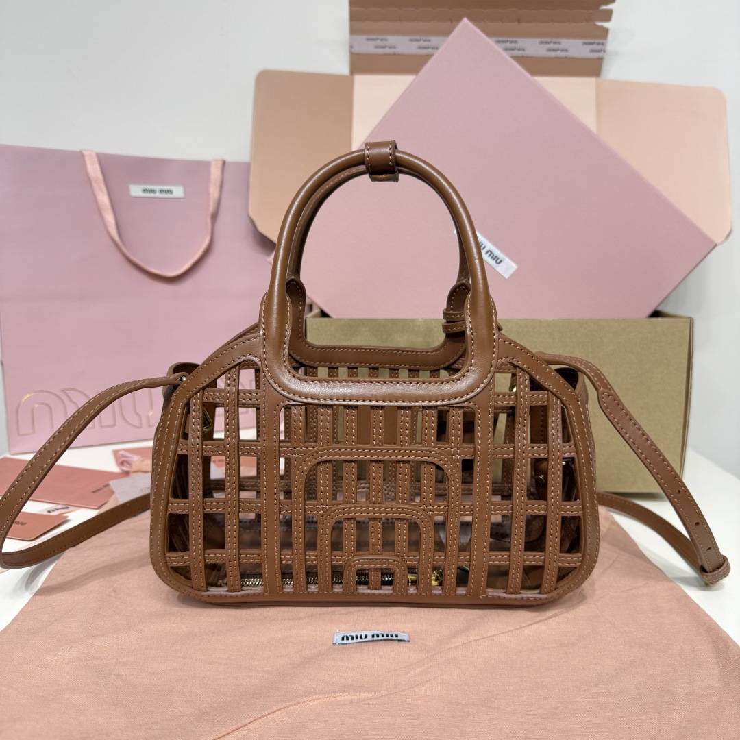 Miu Miu Naa leather bag 5BA294