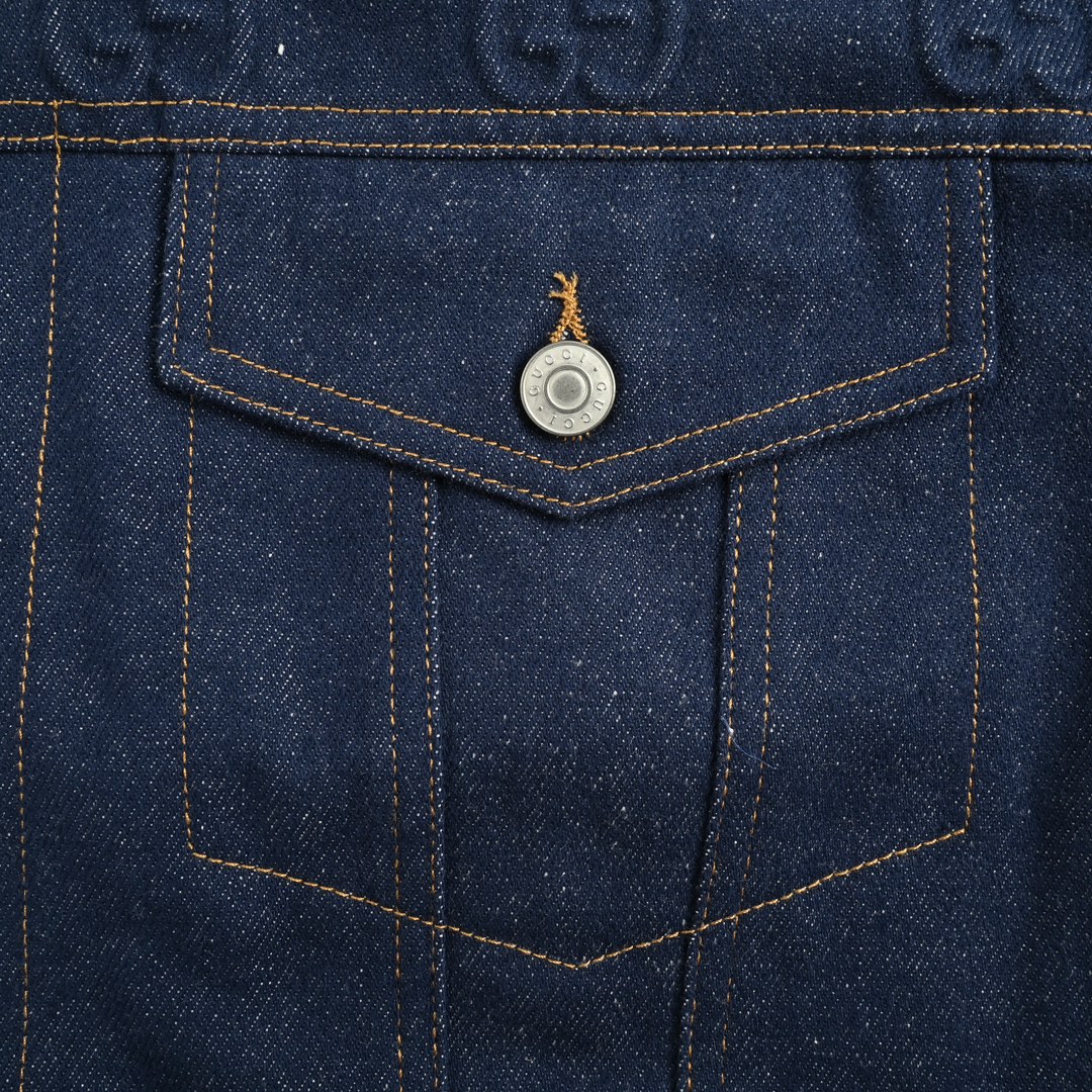 Gucci 24Fw embossed logo denim jacket