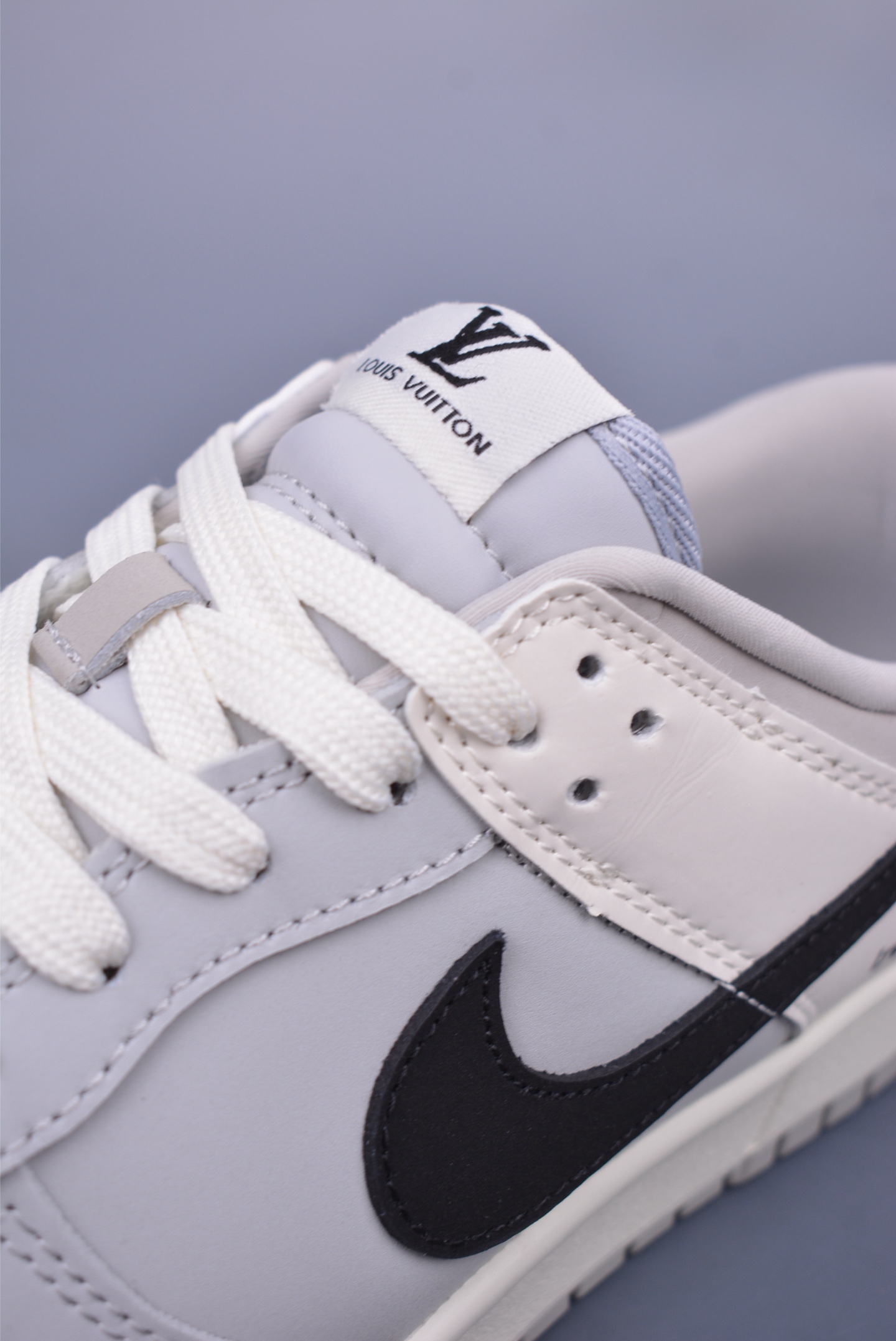 LV x NIKE SB Dunk Low sneakers grey black hook LV XY2026-153
