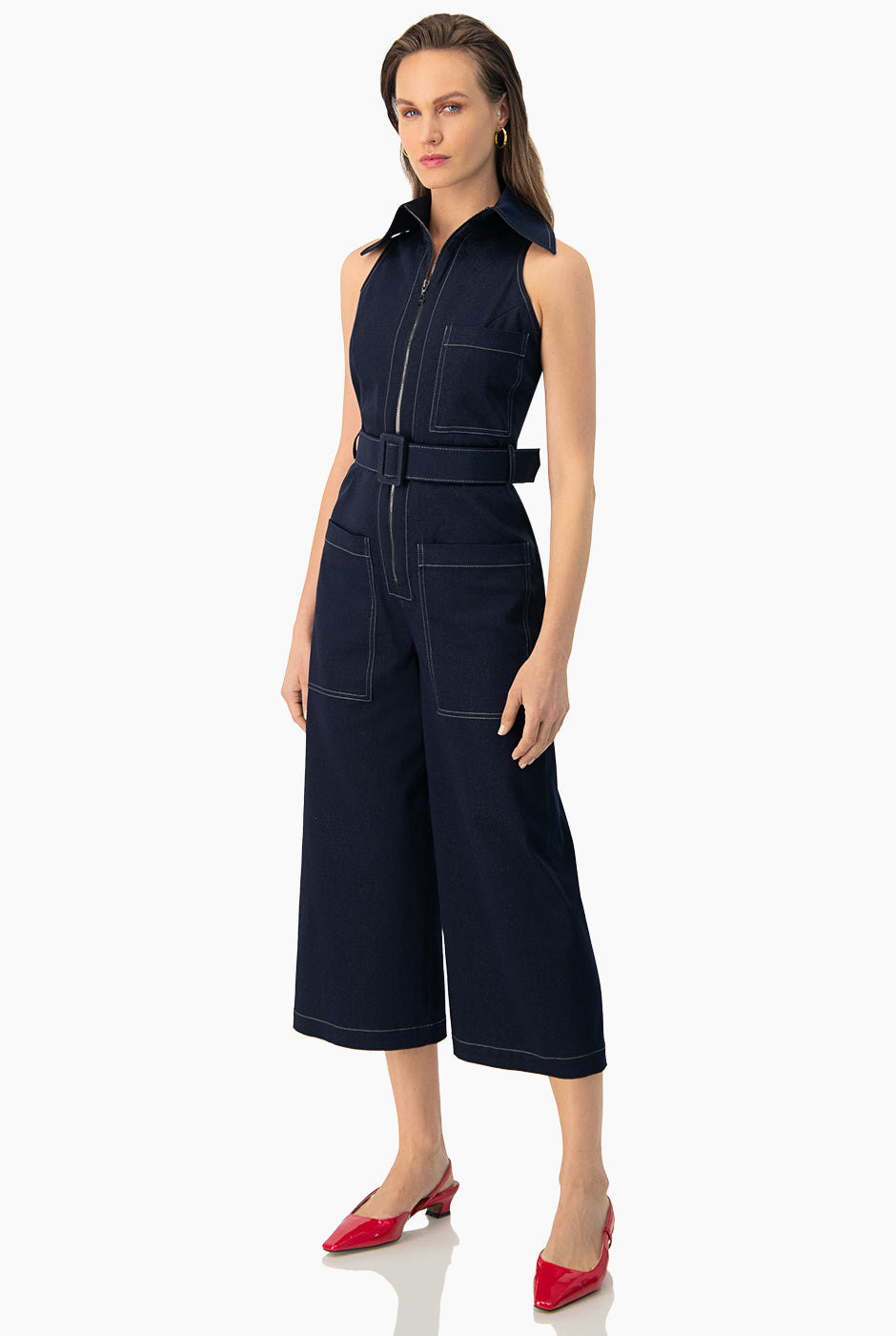 Jumpsuit sin mangas y cinturon
