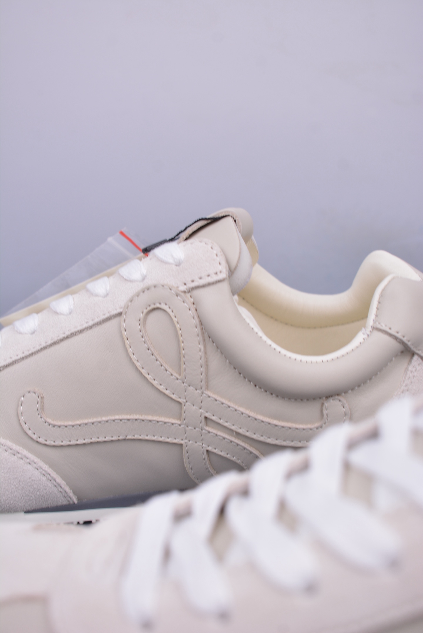 Loewe Ballet Runner 2.0 Sneakers Beige Gray L815282X27-2100
