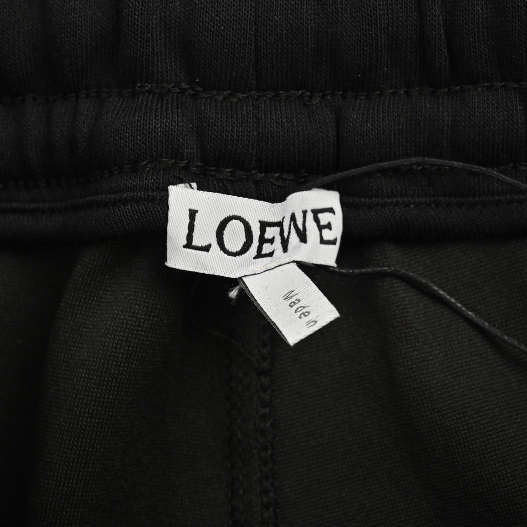 Loewe 24Fw heavy-cut embroidered logo patchwork trousers