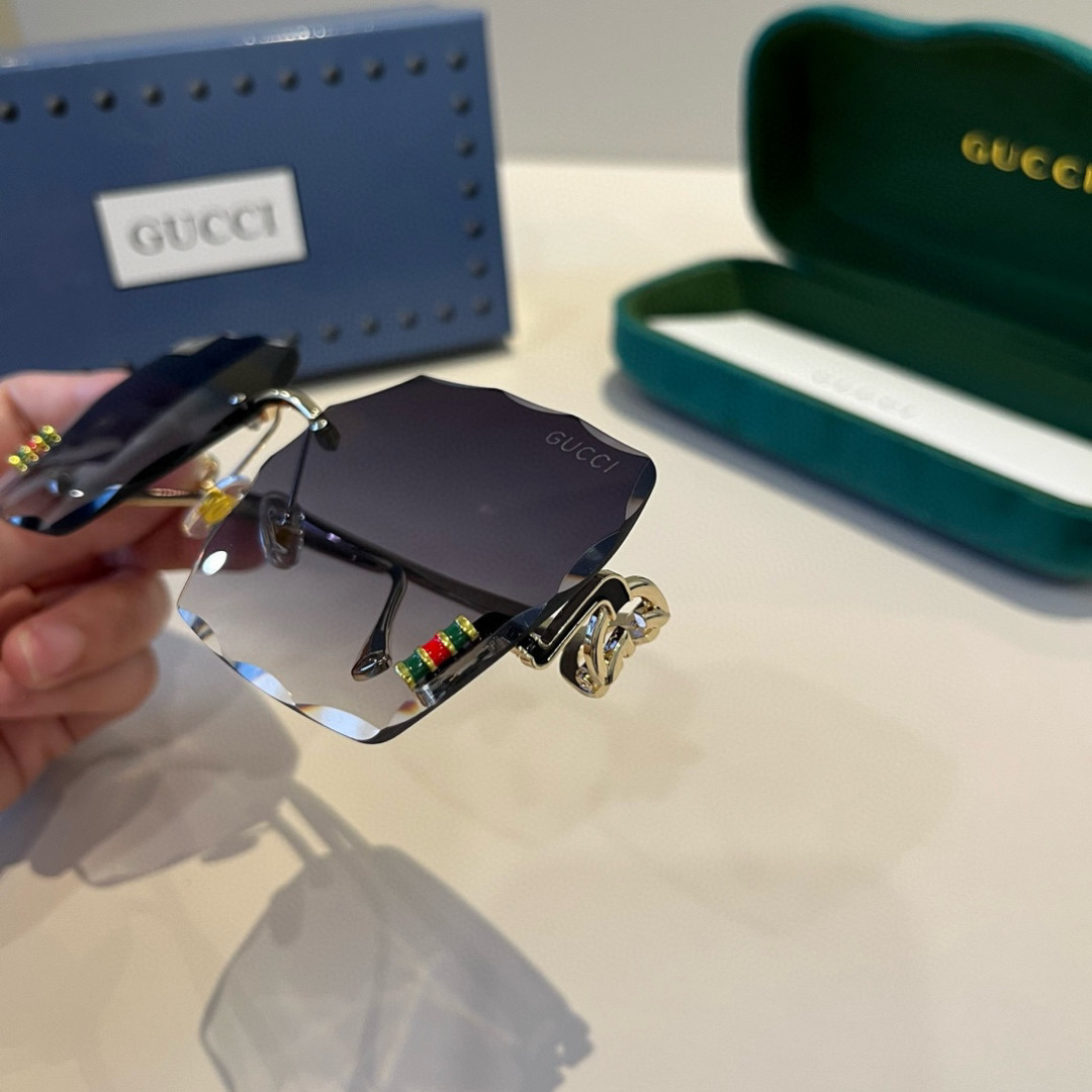 Gucci rimless sunglasses