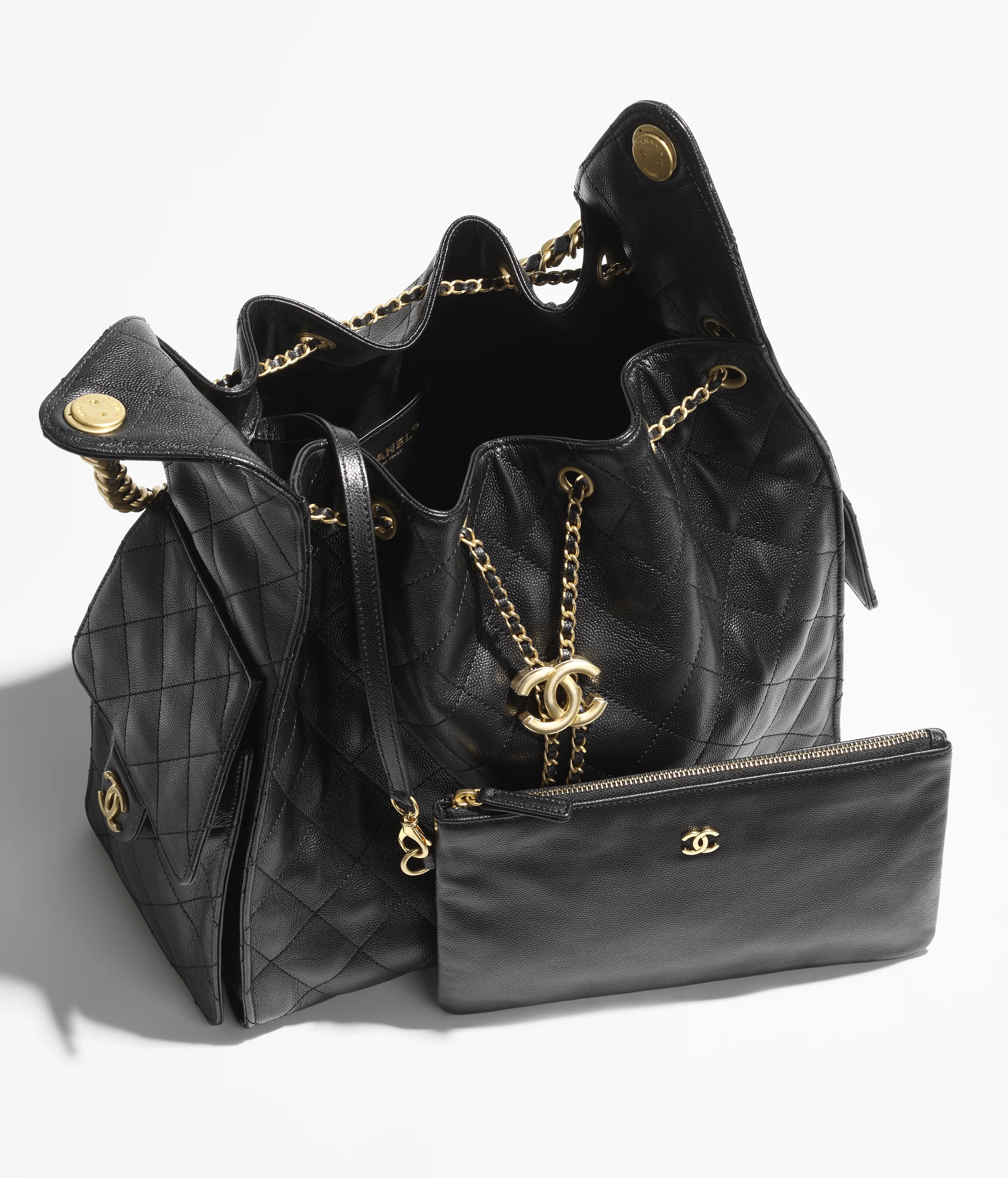 CHANEL 25 Medium Handbag Grained Calfskin & Gold-Tone Metal Black AS5311-B20304-94305