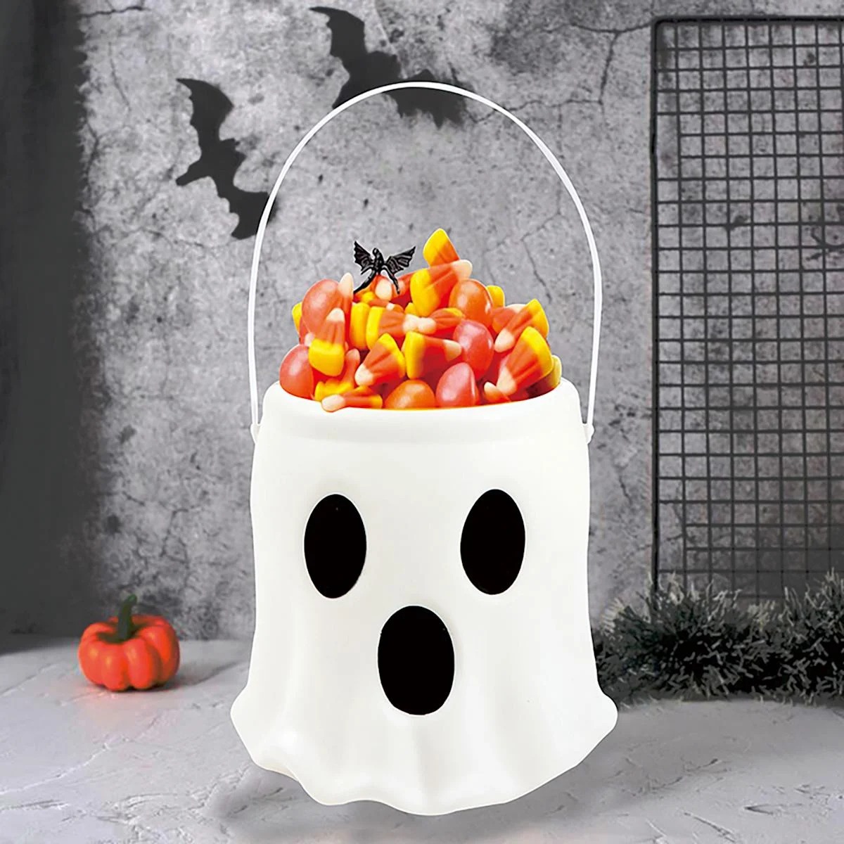💥ON SALE💥Ghost Bucket Vase