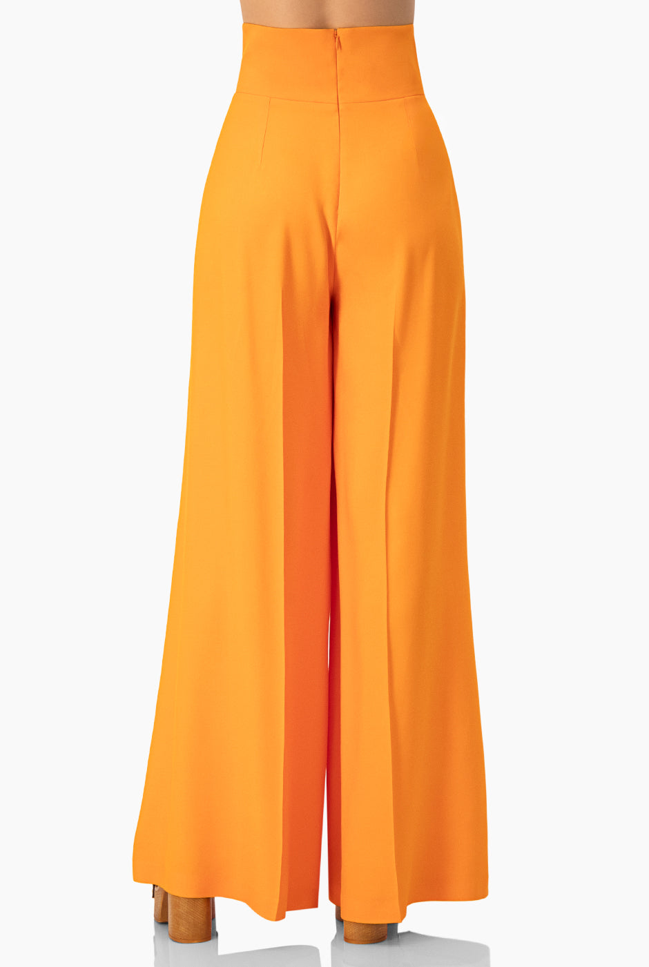 Pantalon de pierna y pretina amplia