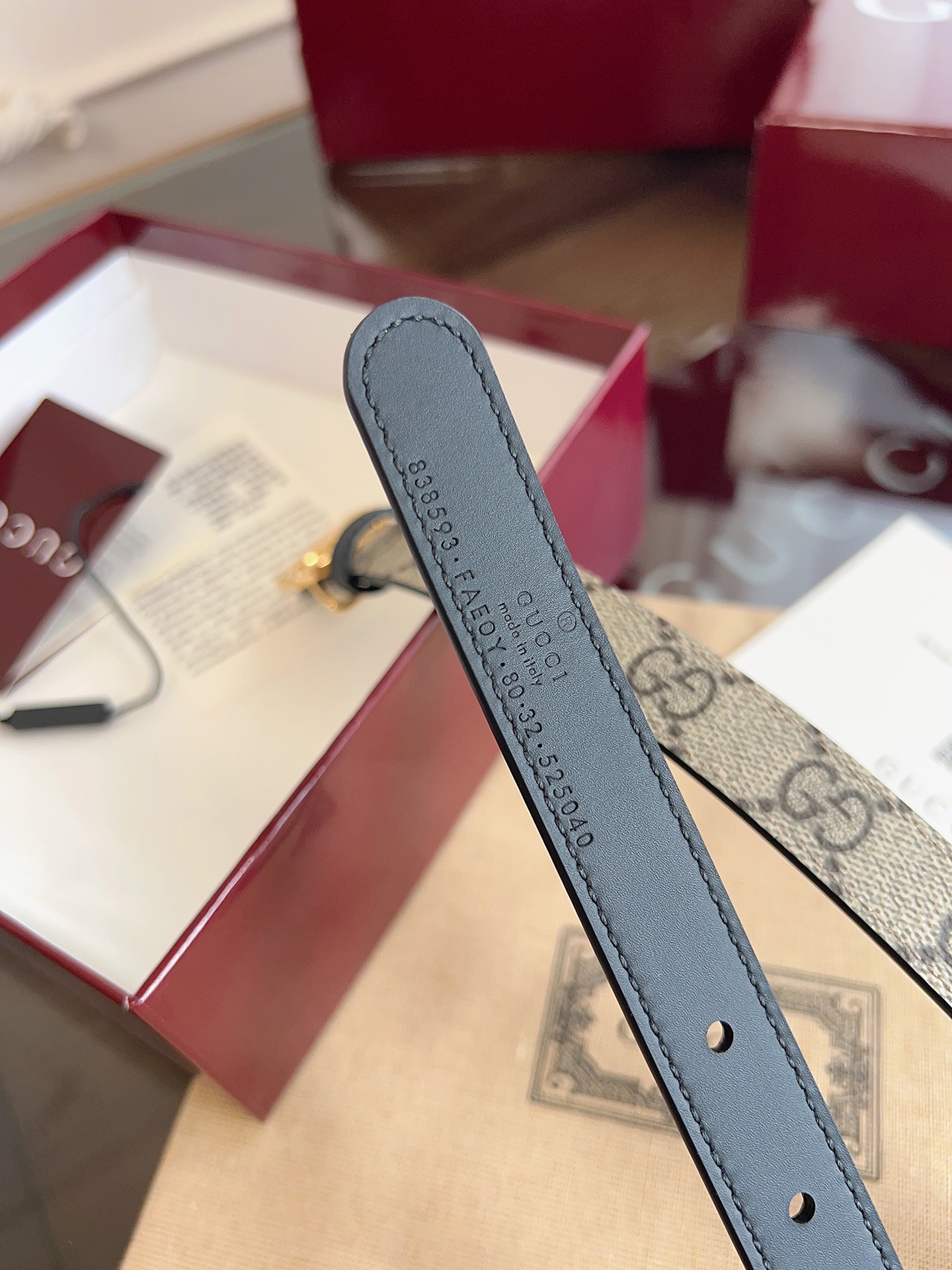 Gucci Double G steel buckle women's cowhide double-sided belt width 2.0cm