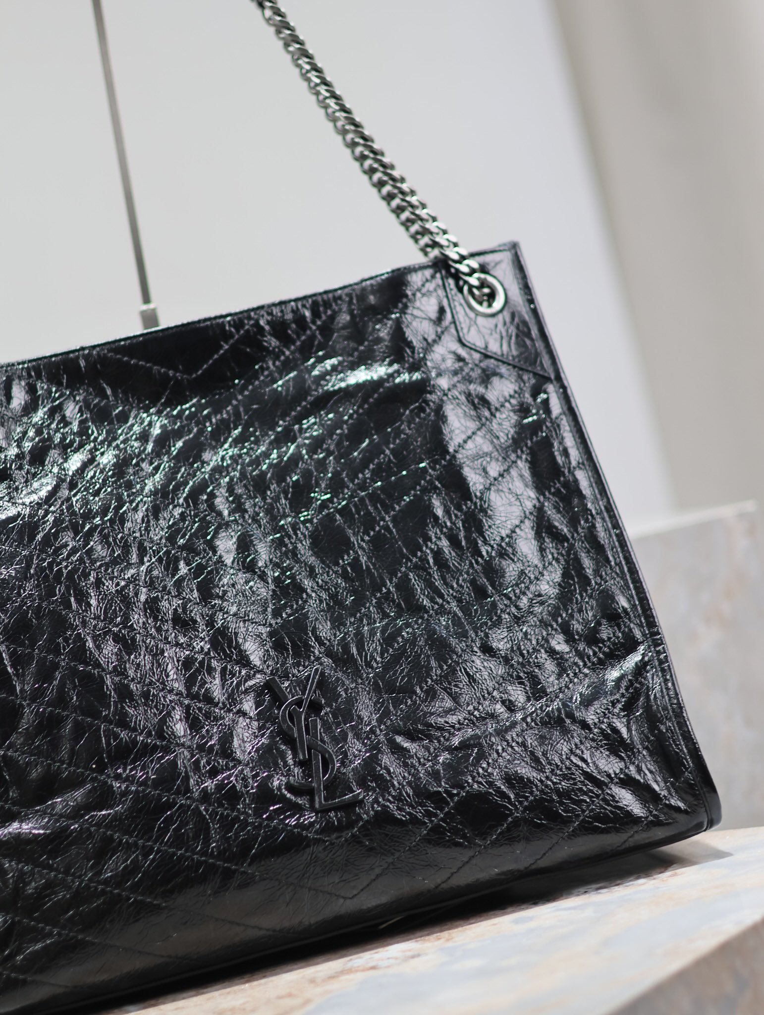 Yves Saint Laurent Niki shopping bag large size 577998