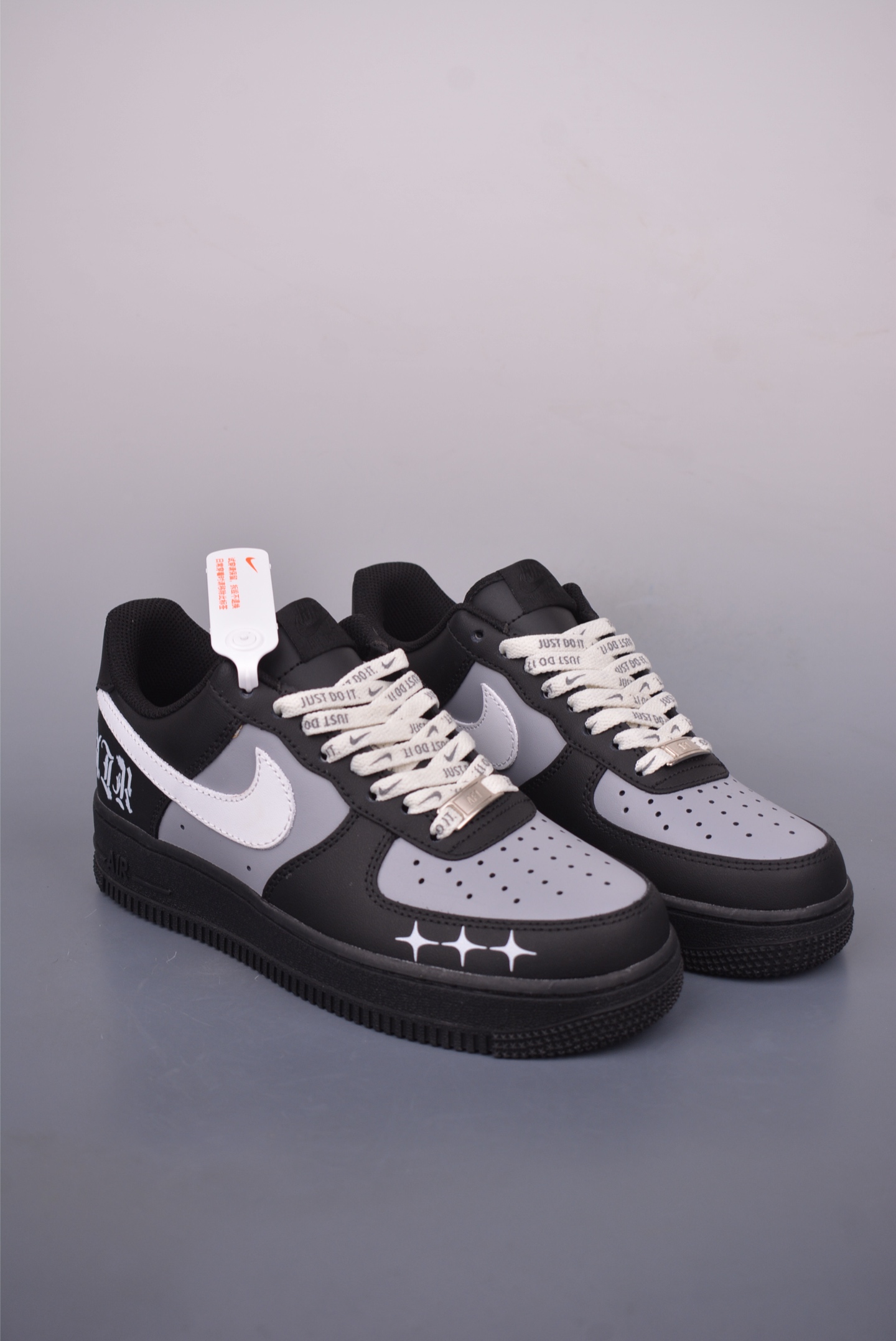 Nike Air Force 1 Low 