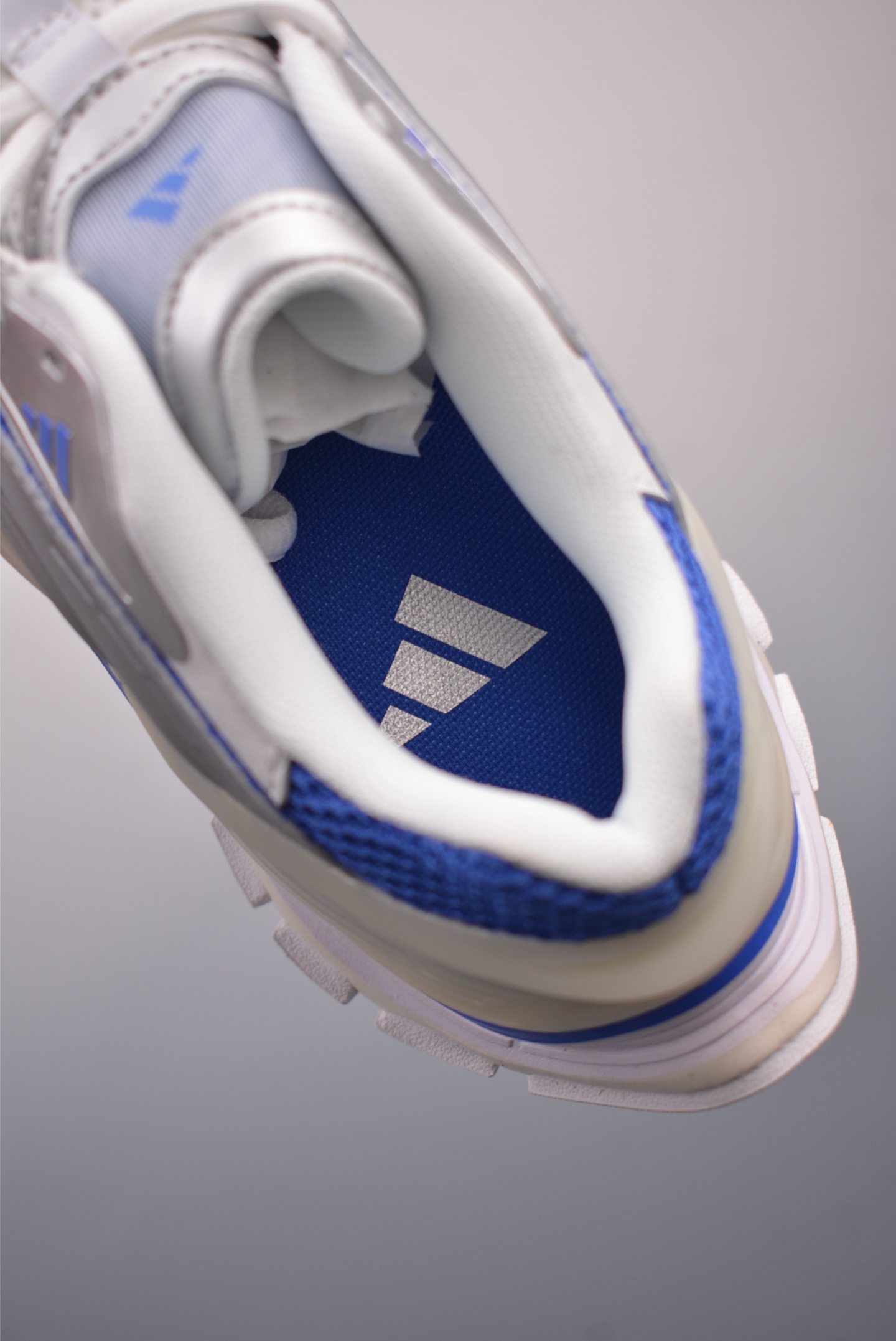 Adidas Vento XLG MTW White Silver Blue  JS1502
