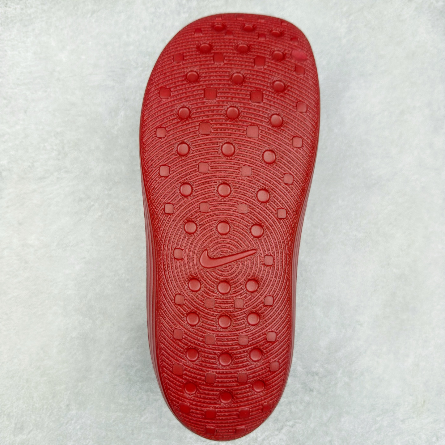 Nike ReactX Rejuven8 Simple, Comfortable and Versatile Slippers