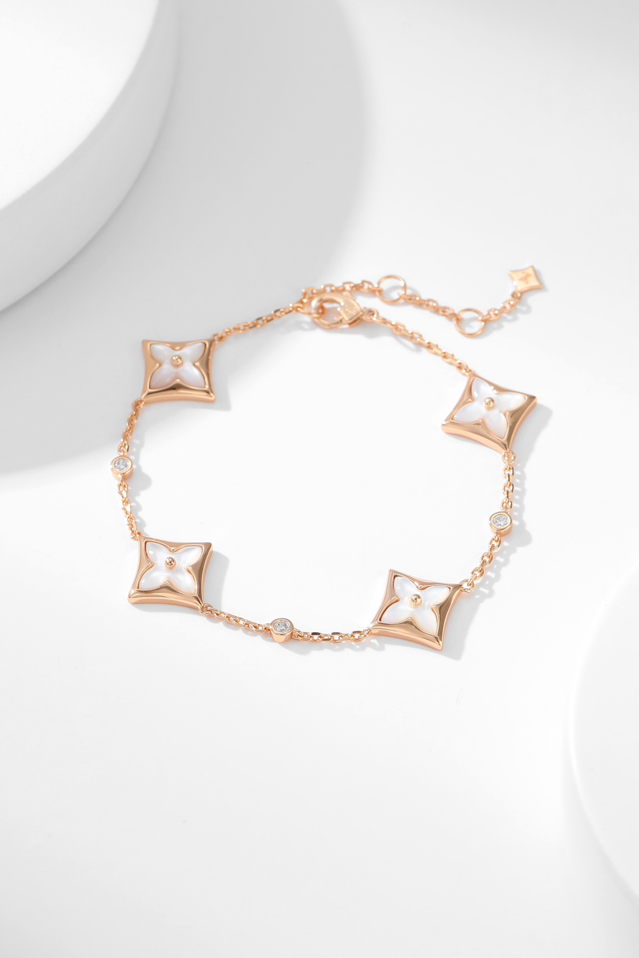 Louis Vuitton four leaf clover bracelet