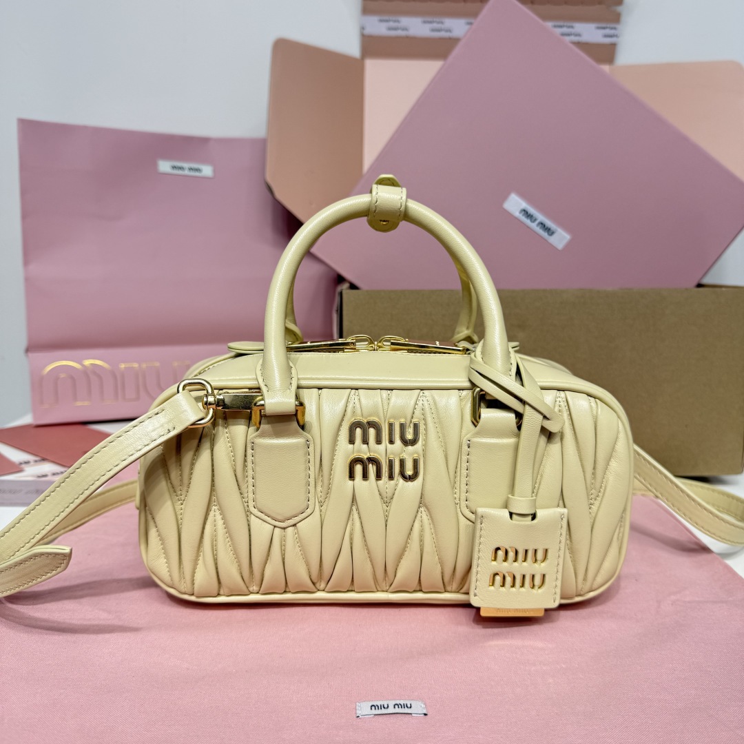 Miu Miu new bowling bag 5BB142