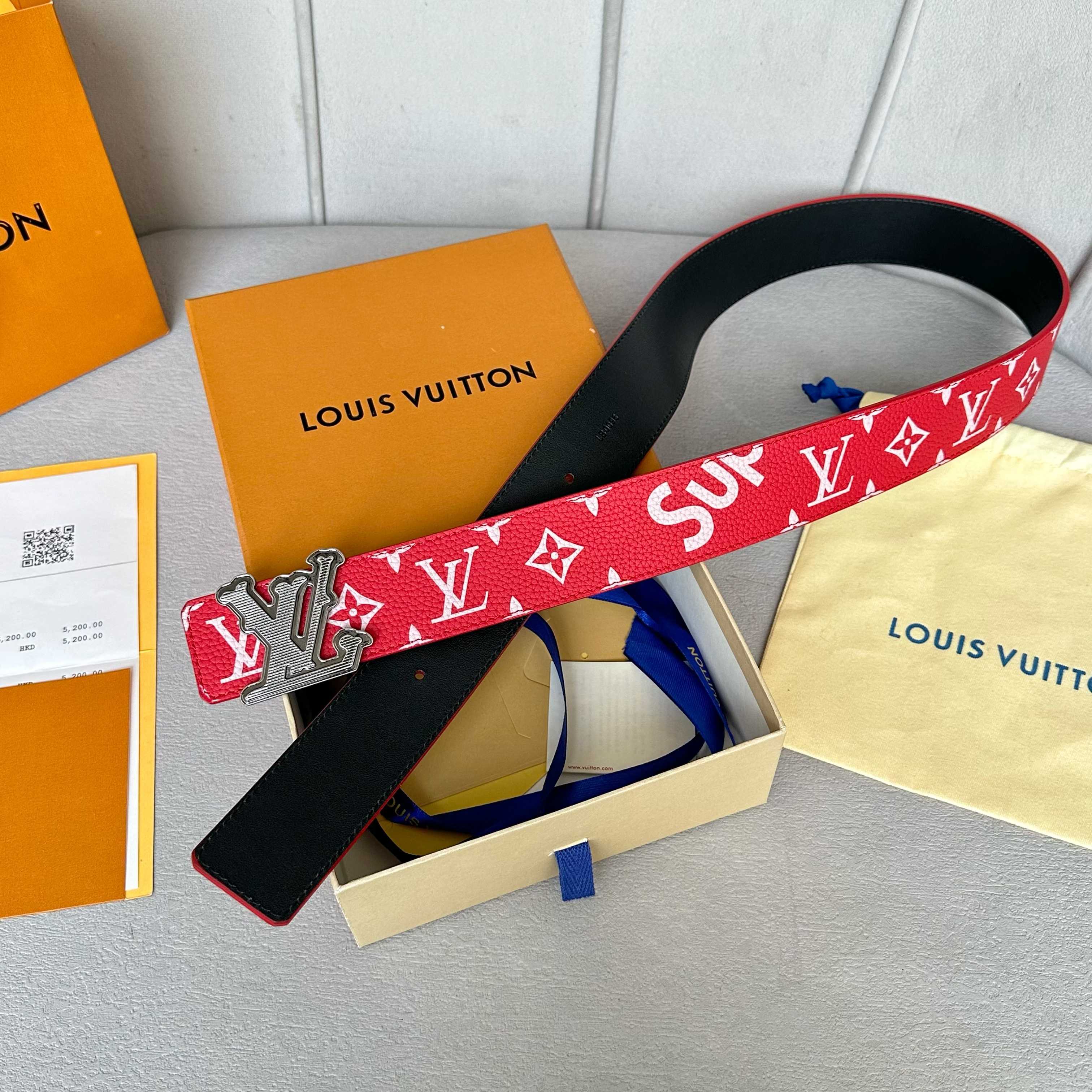 Louis Vuitton Litchi Pattern Double-Sided Cowhide Leather Belt 4CM Width