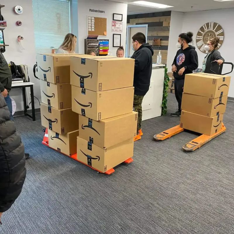🎁2025 Amazon Warehouse Return Pallets📱💻🎮 - Last Chance to Order