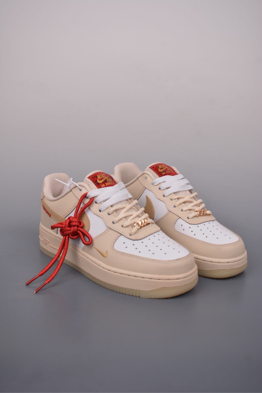 Nike Air Force 1’07 Low Year of the Snake Leather Off-White HV5990-172