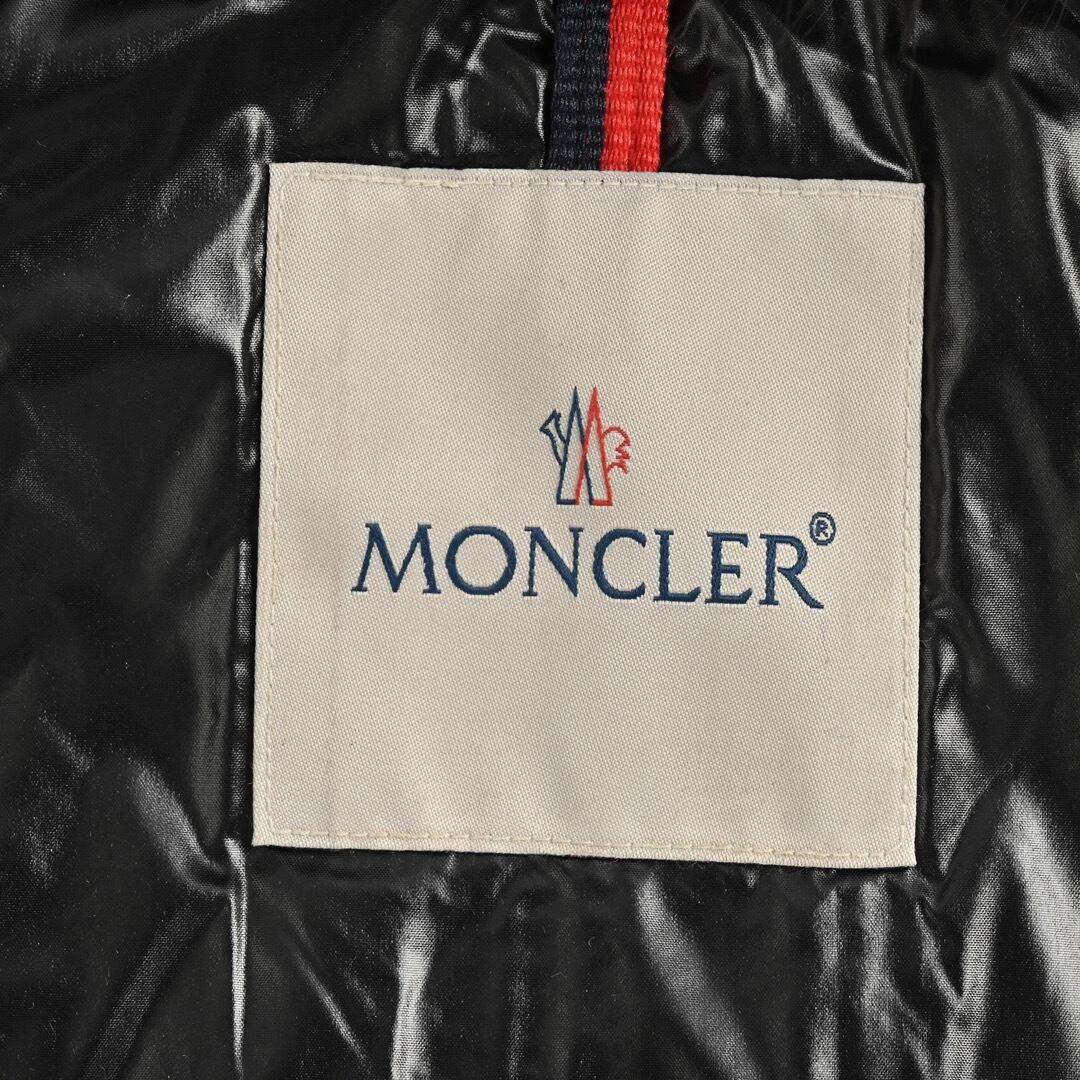 Moncler Hudson Women's Long Waist Hooded Down Jacket