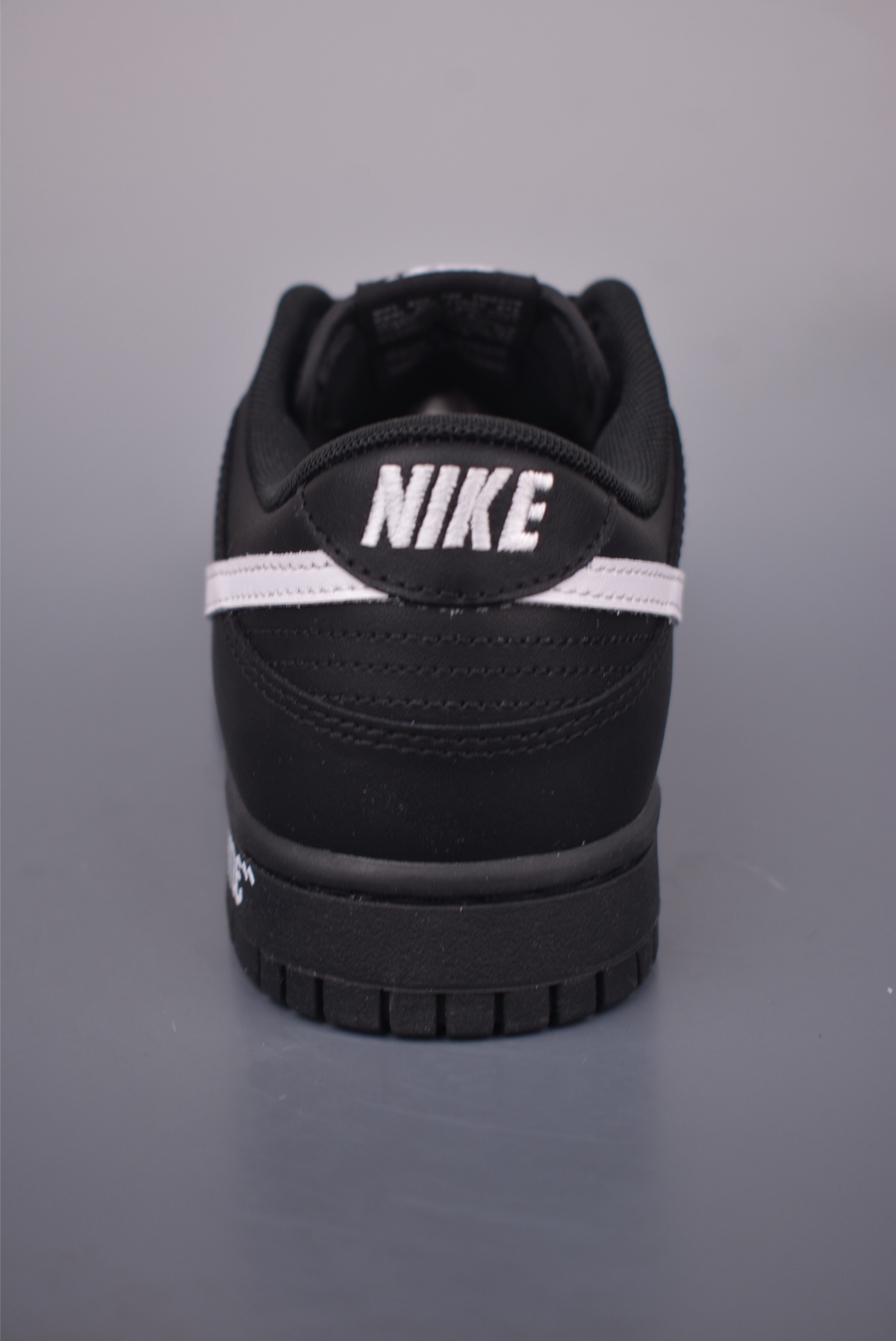 Time x Nike SB Dunk Low 