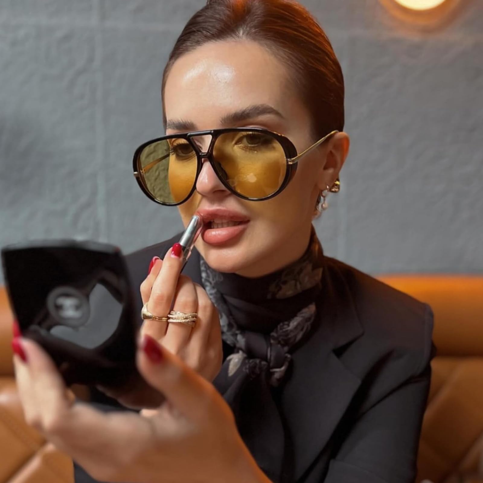 😍2025 Summer Must-Have🛒Oversized Aviator Sunglasses for Women With Earring