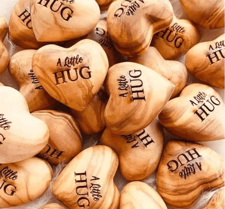 🔥Last day 47% OFF - ❤️Little Pocket Hug Wooden Heart Token - Isolation Gift for Someone You Love