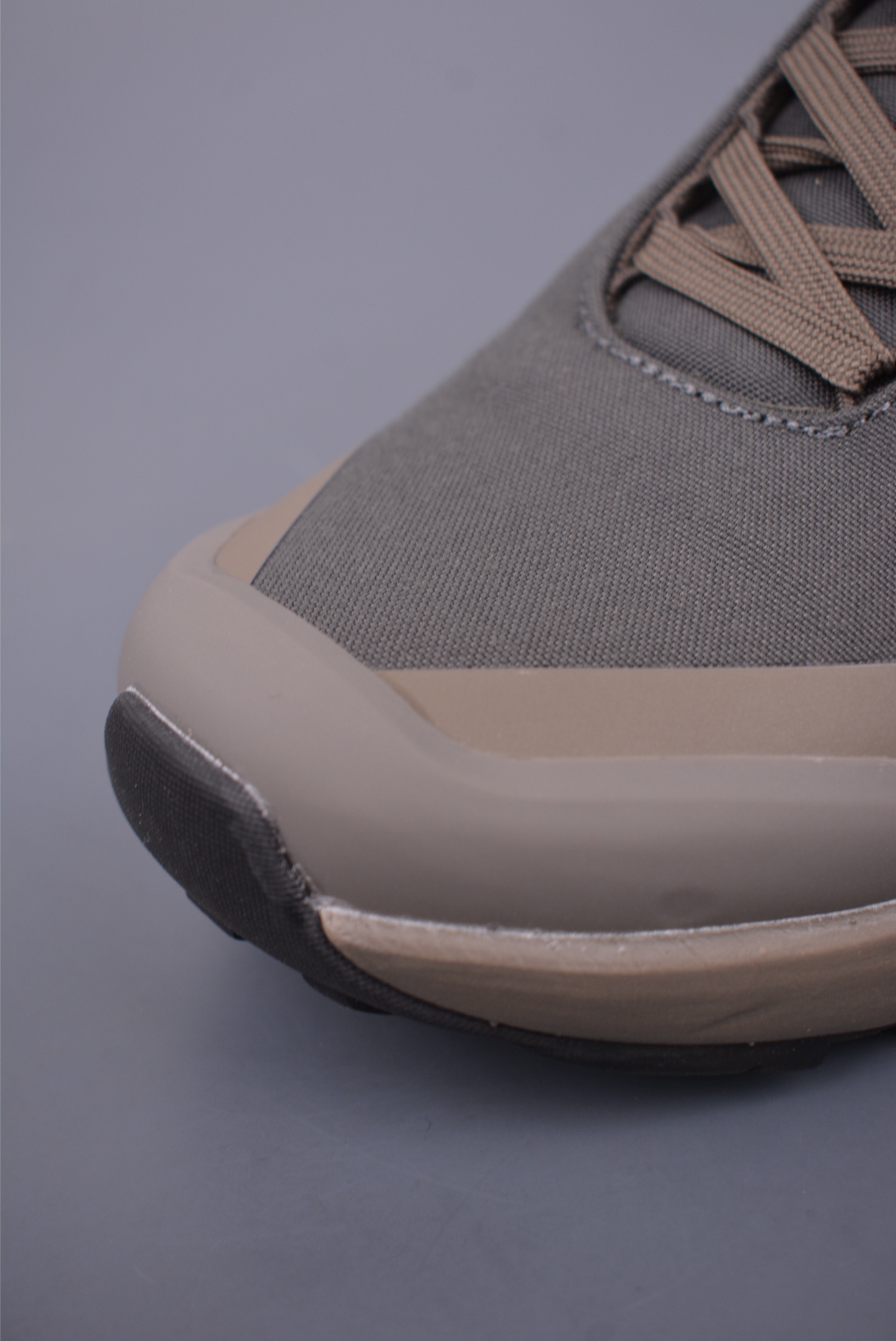 Arc'teryx Norvan Club FG M sports shoes military gray 0772183633