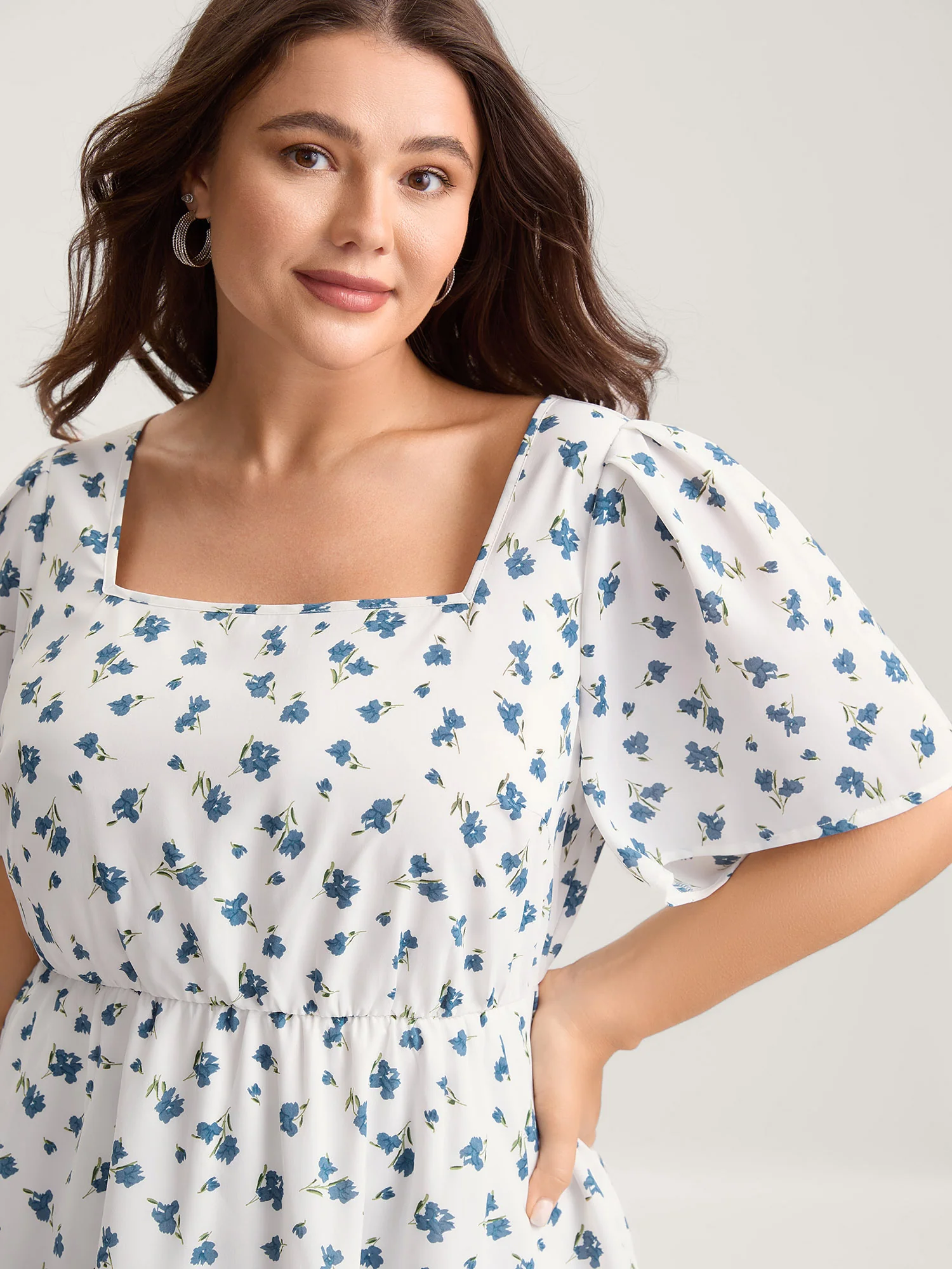 Delicate Floral Print Lotus Sleeve Blouse