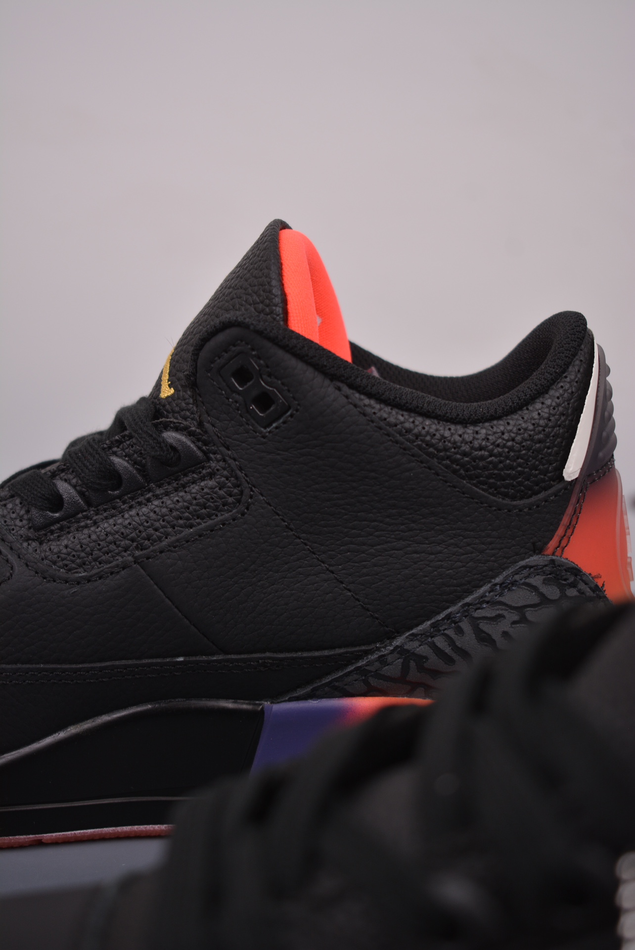 J Balvin × Nike Air Jordan 3 Retro SPRio FN0344-001