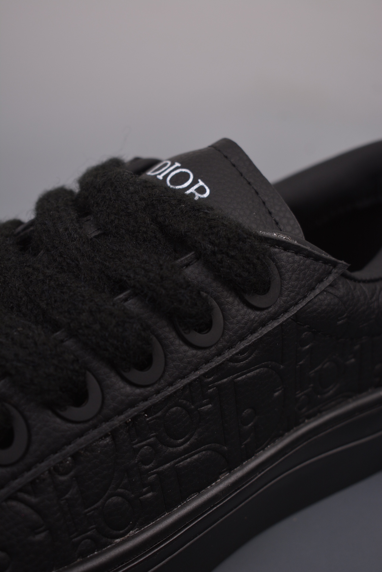 Dior B33 Low Top Sneakers Dior Gravity all black embossed 3SN303ZAY_H900
