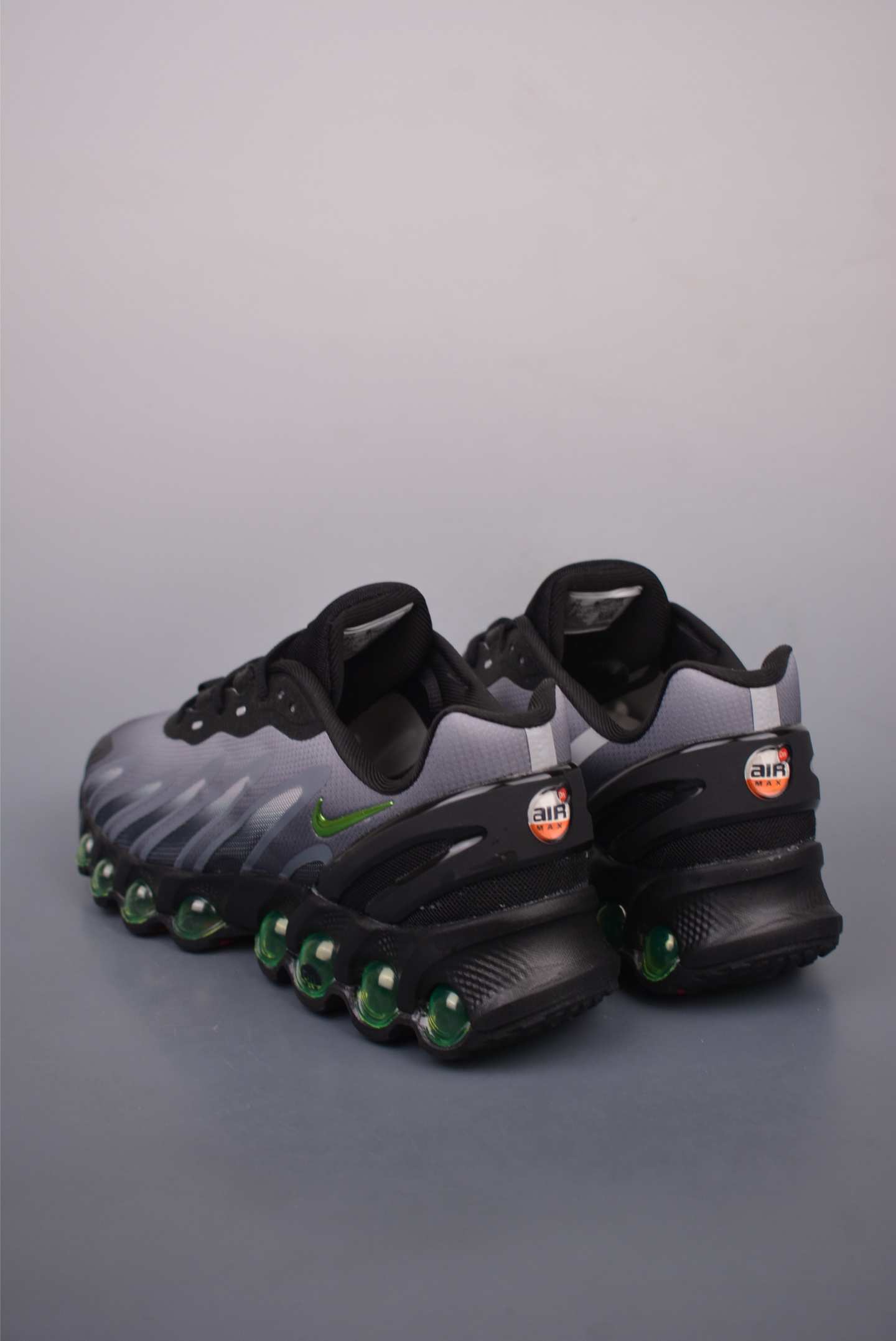 Nike Air Max DN8 Grey Green Black FQ7860-003