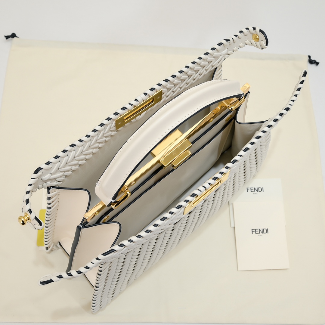 Fendi Iconic ekaboo ISeeU Large Bag 3317