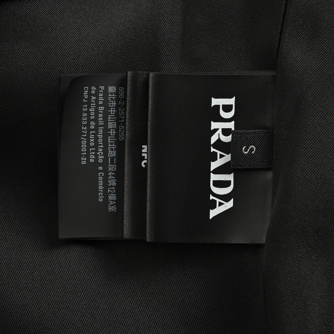 Prada 24ss silk webbing hem hooded jacket