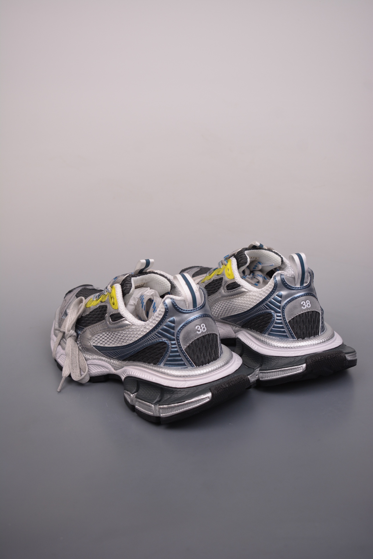 BALENCIAGA 3XL Sneakers Silver Yellow
