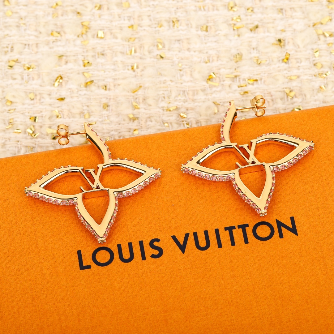 Louis Vuitton Four Leaf Clover Pink Diamond Earrings