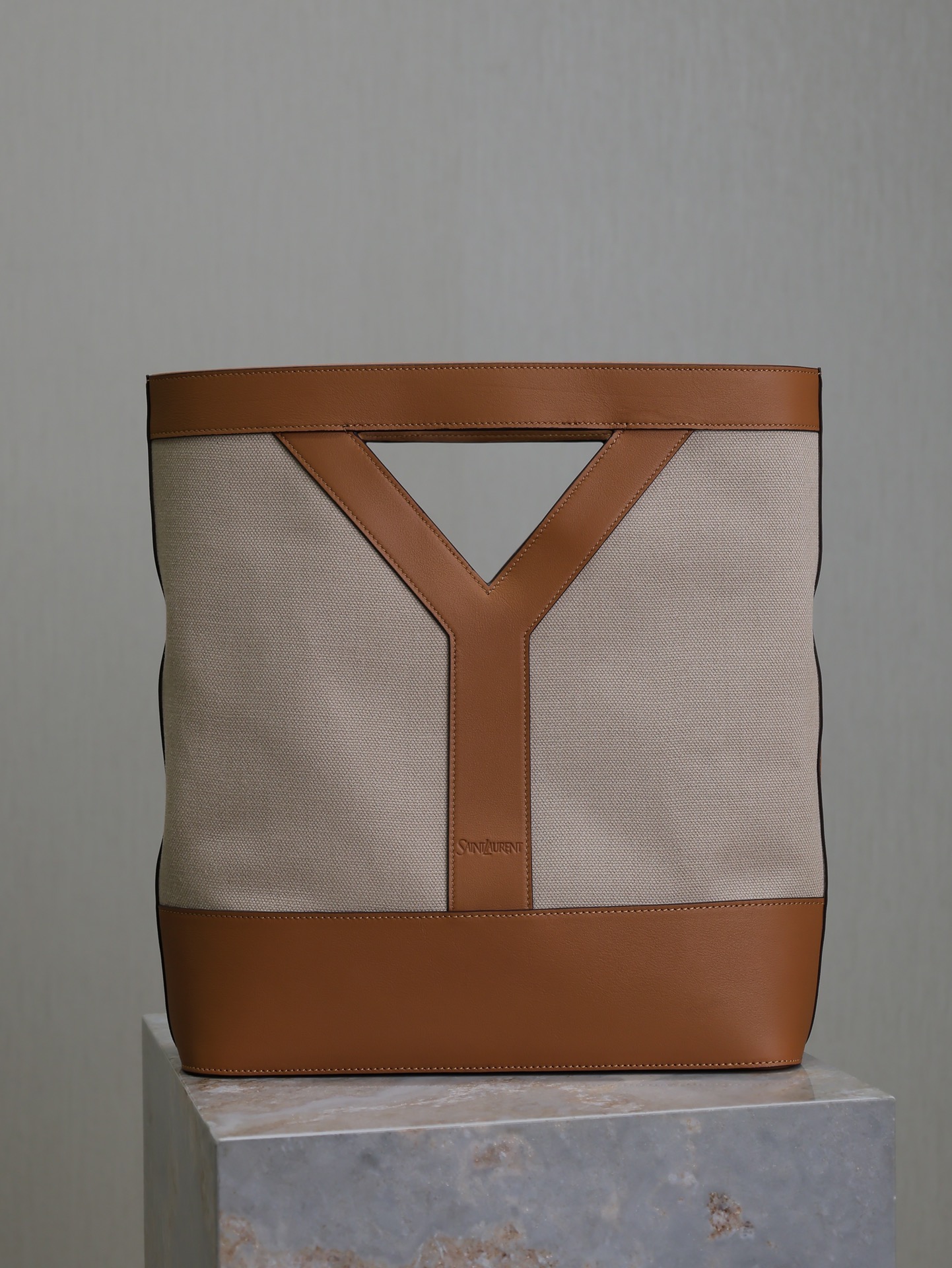 Yves Saint Laurent 24ss Autumn and Winter Limited Briefcase 817603