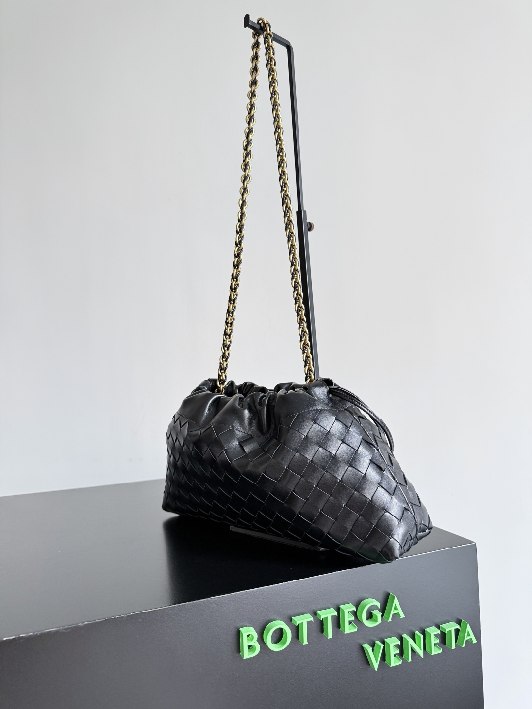 BOTTEGA VENETA 2025 New Women's Dustbag Notte Clutch 839394