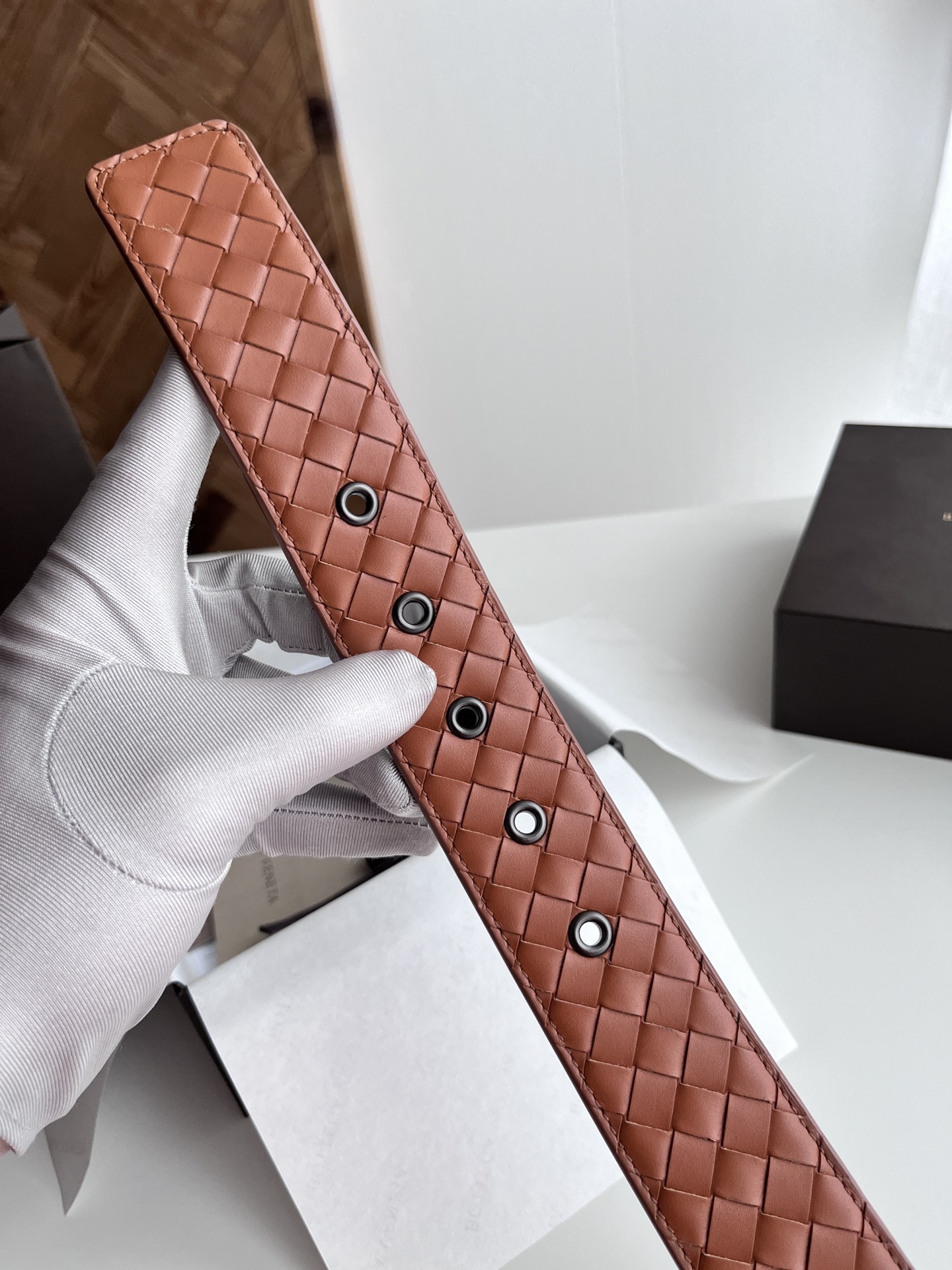 Bottega Veneta intreccio woven cowhide double-sided belt width 4.0cm