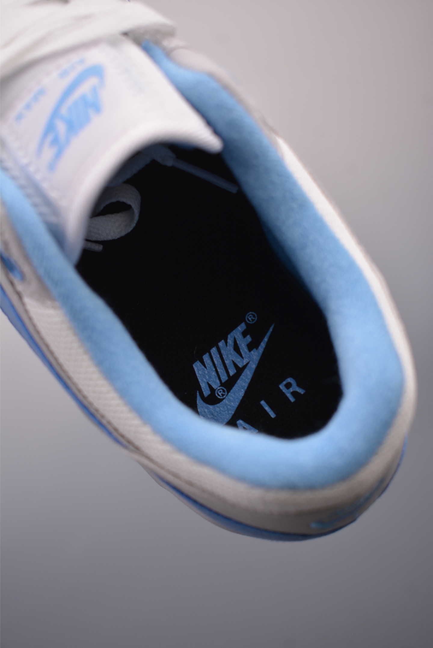 Nike Air Max 1'87 Original Series White, Blue and Gray